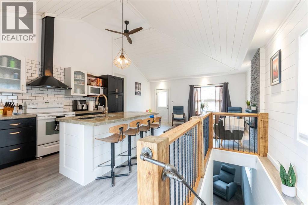 825 7 Street S, Lethbridge, Alberta  T1J 2H7 - Photo 13 - A2301464