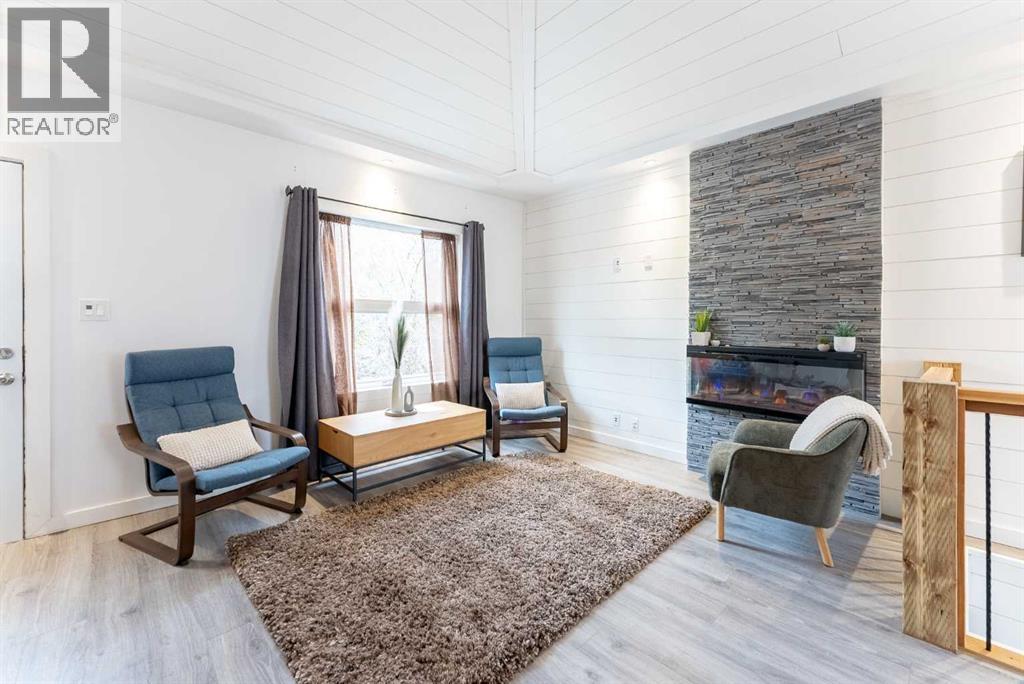 825 7 Street S, Lethbridge, Alberta  T1J 2H7 - Photo 6 - A2301464