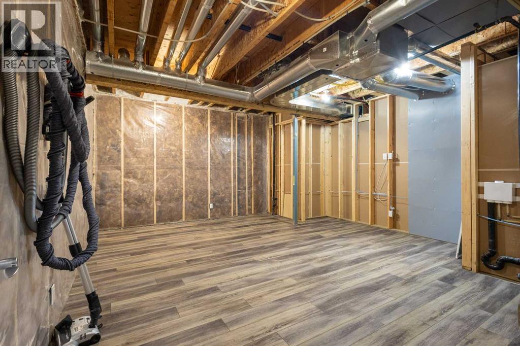 512 Memorial Drive Nw, Calgary, Alberta  T2N 3C4 - Photo 46 - A2275167