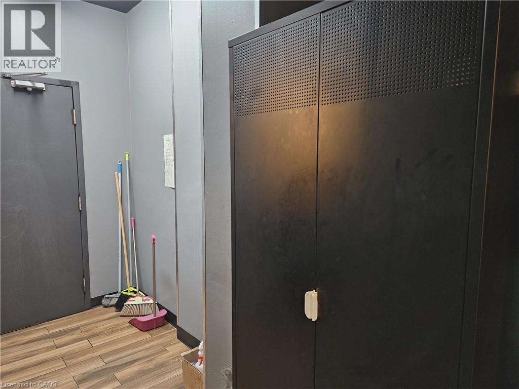 20 Wyndham Street N, Guelph, Ontario  N1H 4E5 - Photo 5 - 40821276