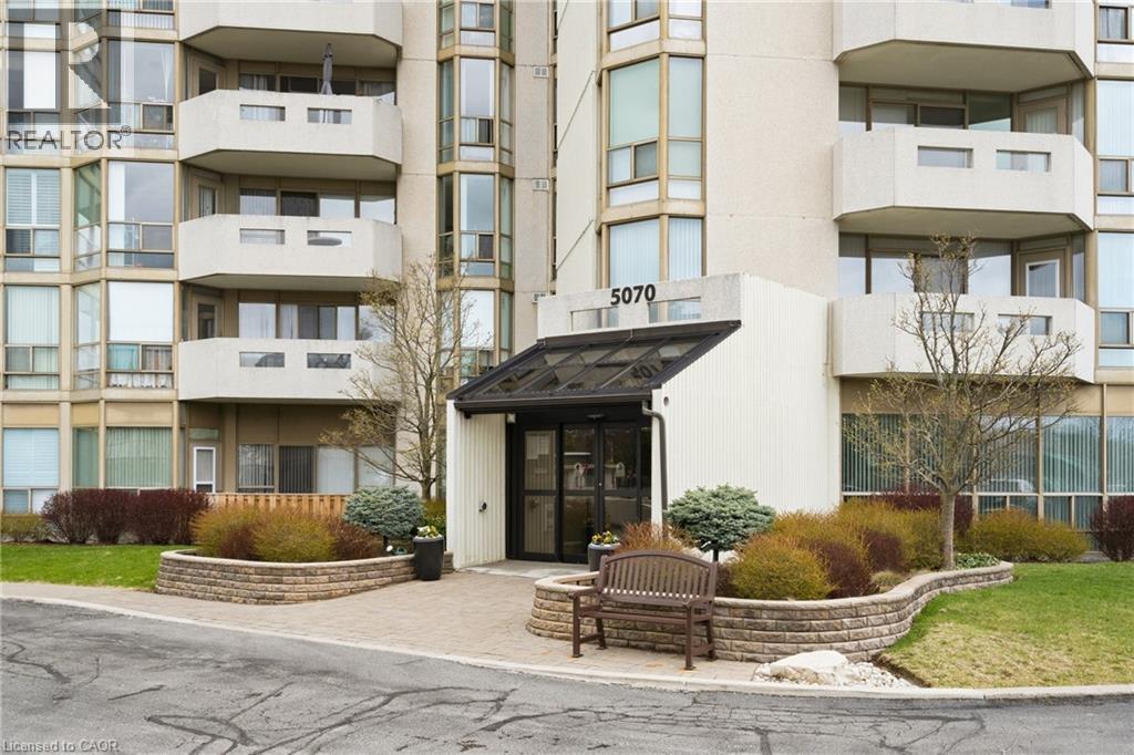 5070 Pinedale Avenue Unit# 407, Burlington, Ontario  L7L 5V6 - Photo 2 - 40819974