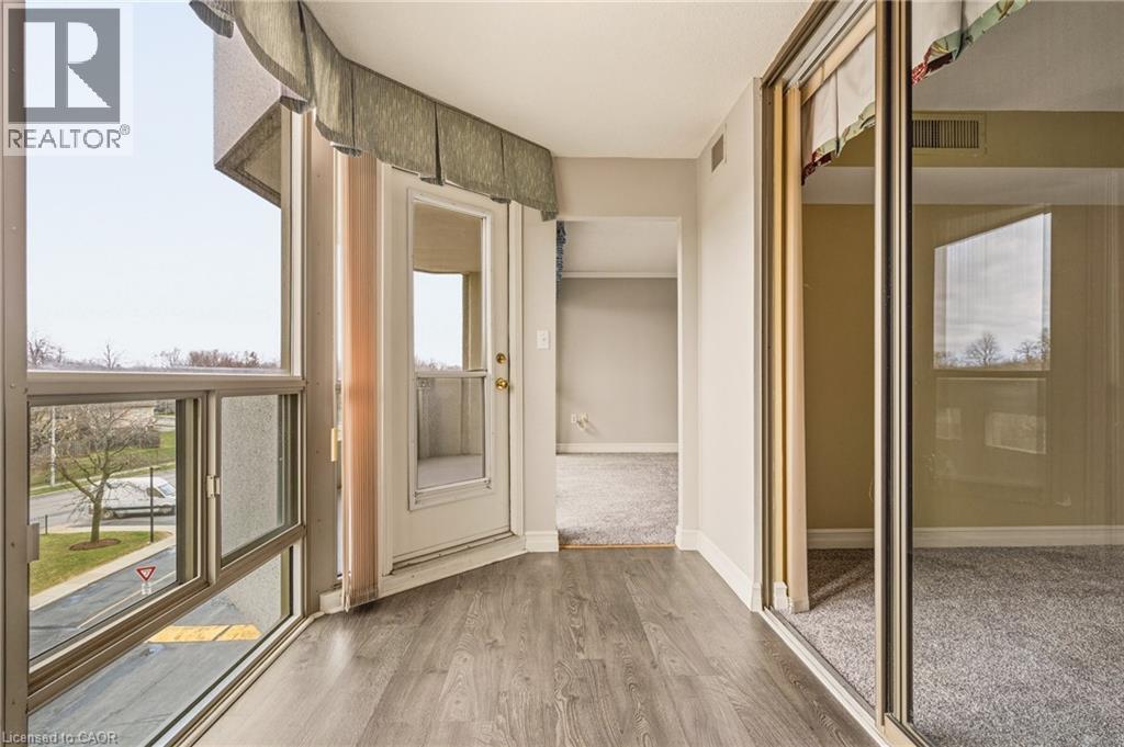 5070 Pinedale Avenue Unit# 407, Burlington, Ontario  L7L 5V6 - Photo 26 - 40819974