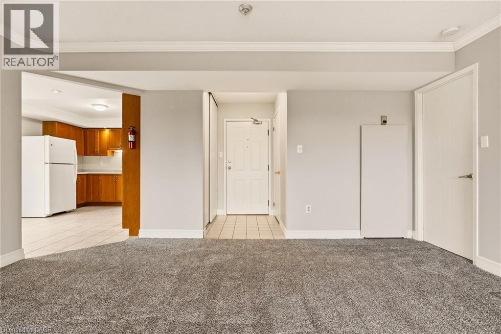 5070 Pinedale Avenue Unit# 407, Burlington, Ontario  L7L 5V6 - Photo 3 - 40819974