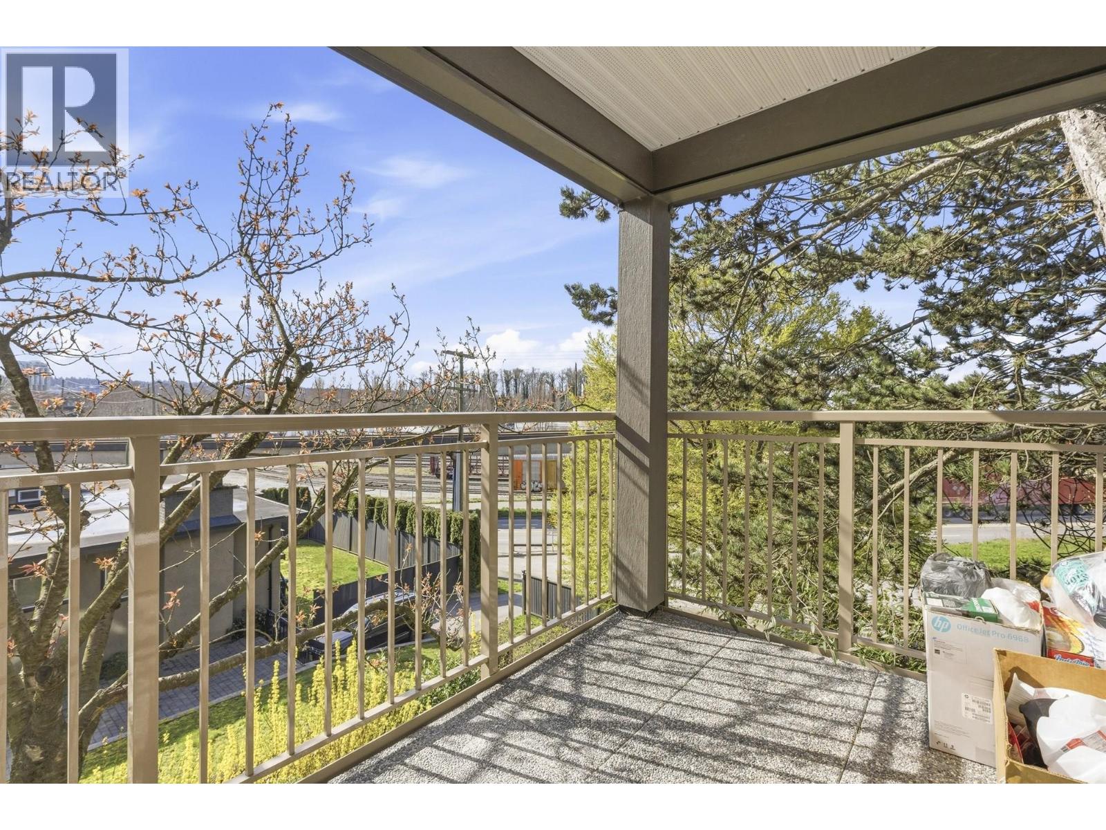 303 1310 Cariboo Street, New Westminster, British Columbia  V3M 1X2 - Photo 15 - R3111344