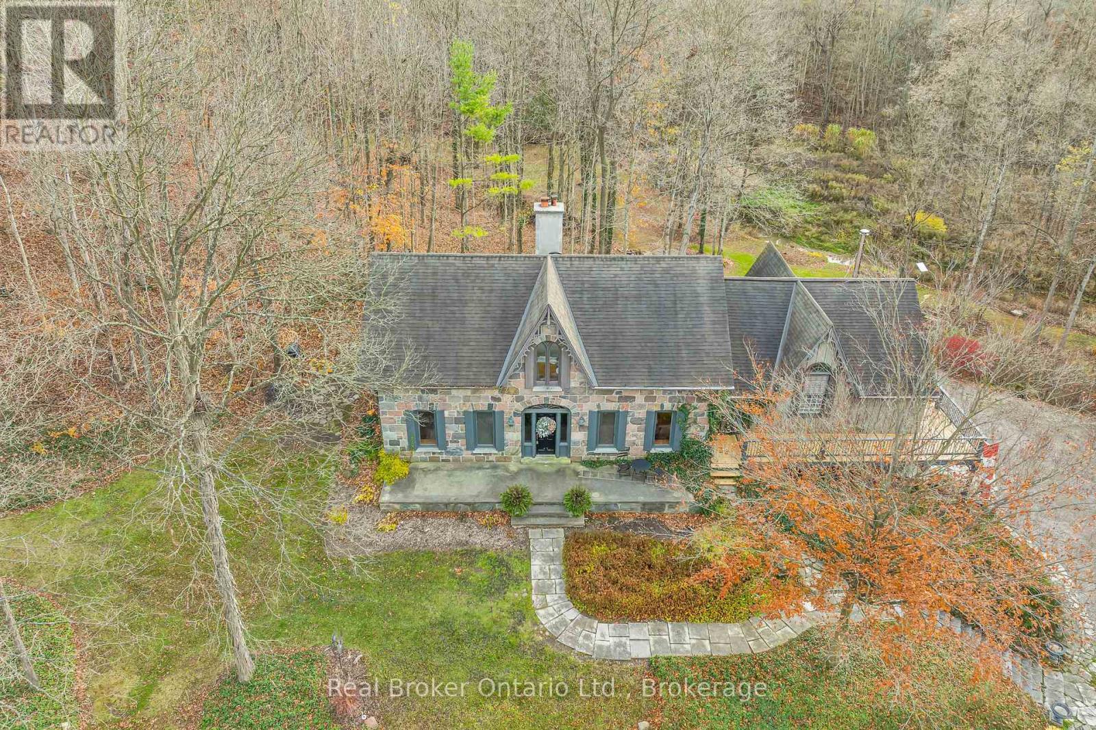 4766 HYNDMAN DRIVE, Southwest Middlesex, Ontario