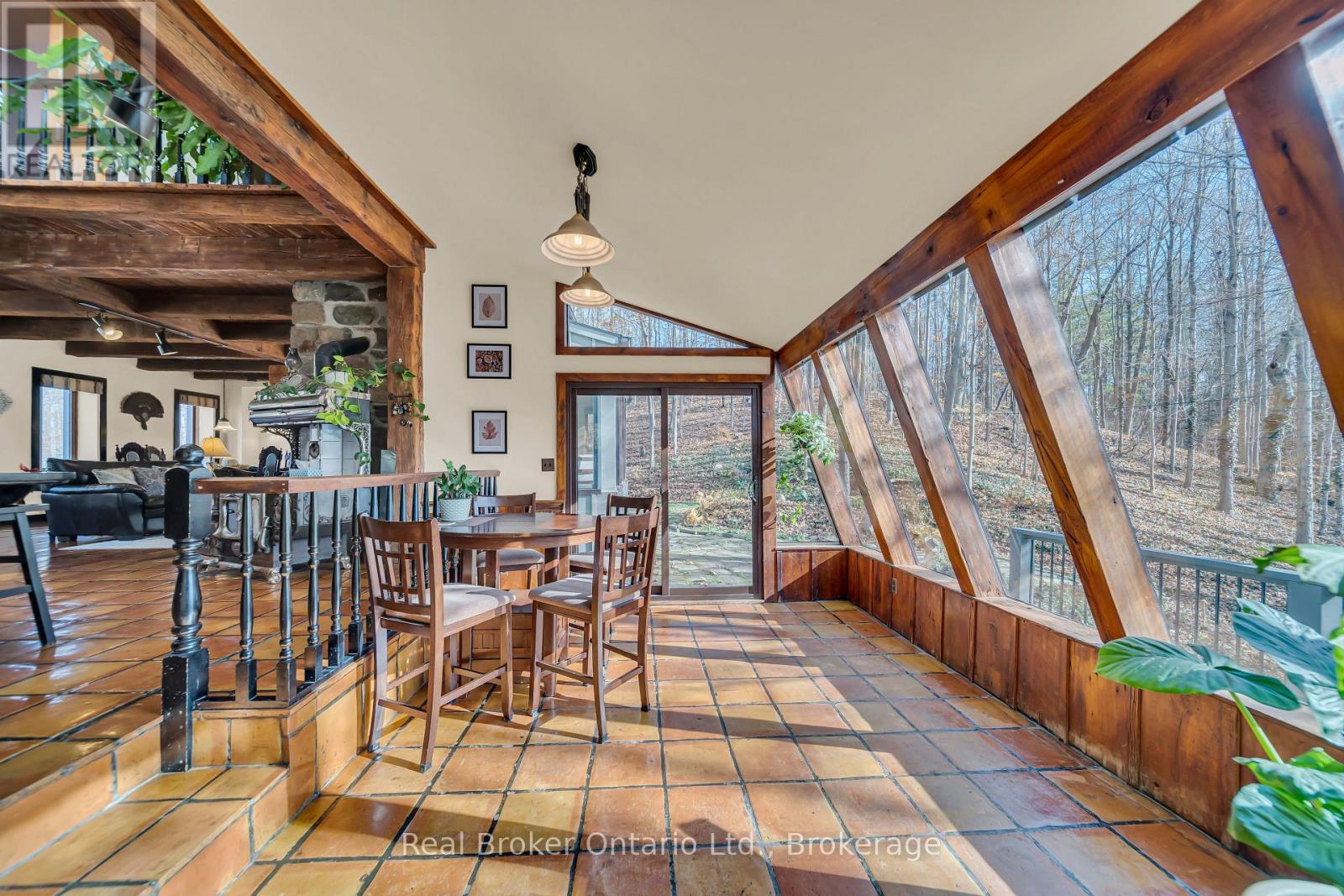 4766 Hyndman Drive, Southwest Middlesex, Ontario  N0L 1A0 - Photo 14 - X13004718