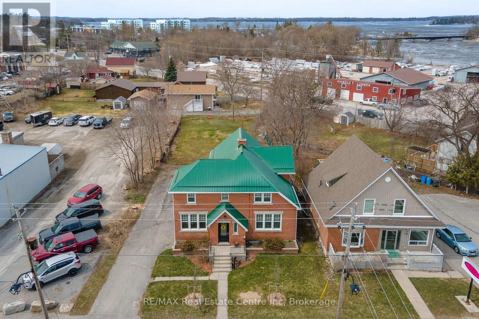 24 Lindsay Street, Kawartha Lakes, Ontario  K0M 1N0 - Photo 2 - X13004730