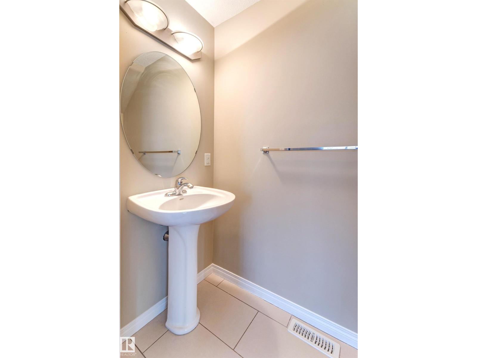 #27 1623 Towne Centre Bv Nw, Edmonton, Alberta  T6R 0S3 - Photo 19 - E4482479