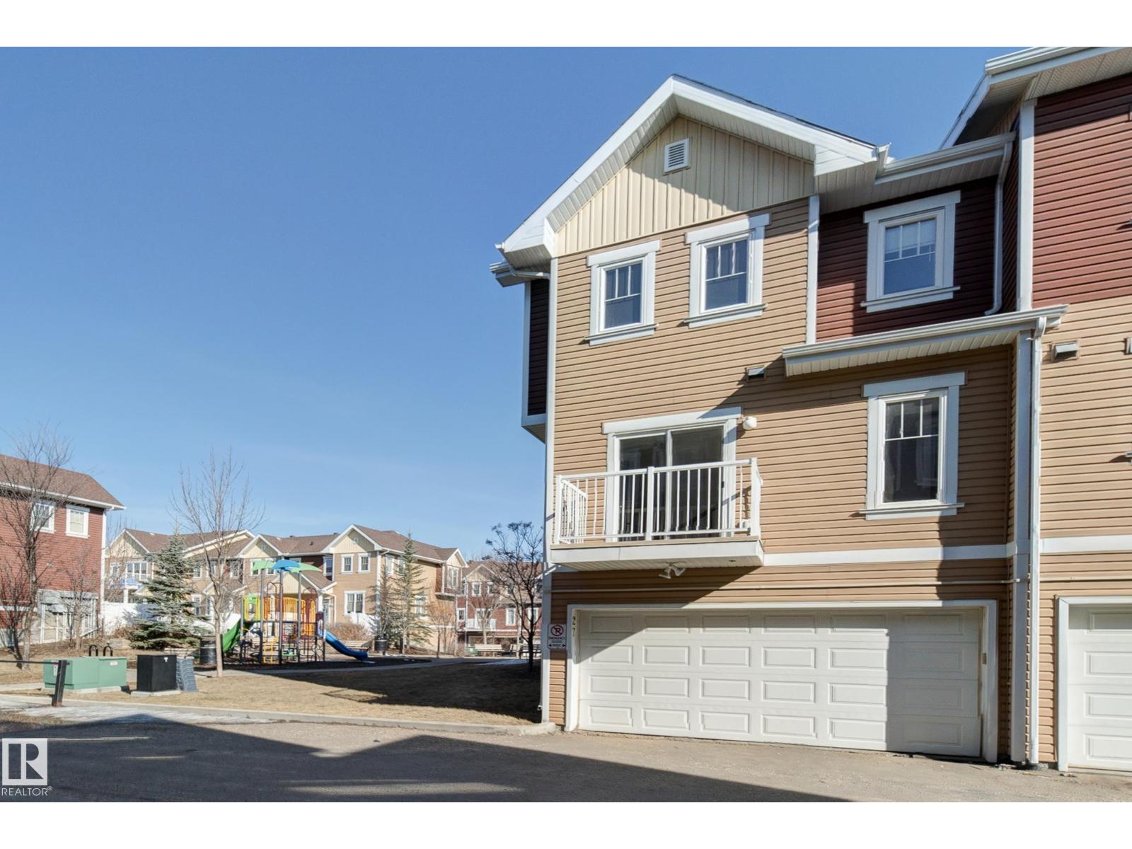 #27 1623 Towne Centre Bv Nw, Edmonton, Alberta  T6R 0S3 - Photo 2 - E4482479