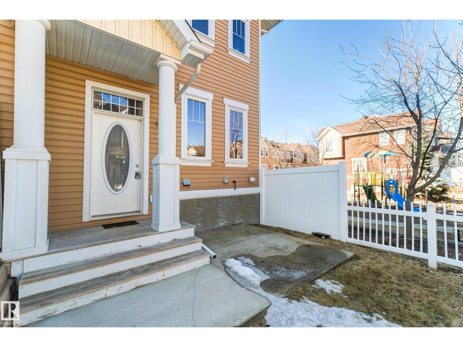 #27 1623 Towne Centre Bv Nw, Edmonton, Alberta  T6R 0S3 - Photo 5 - E4482479