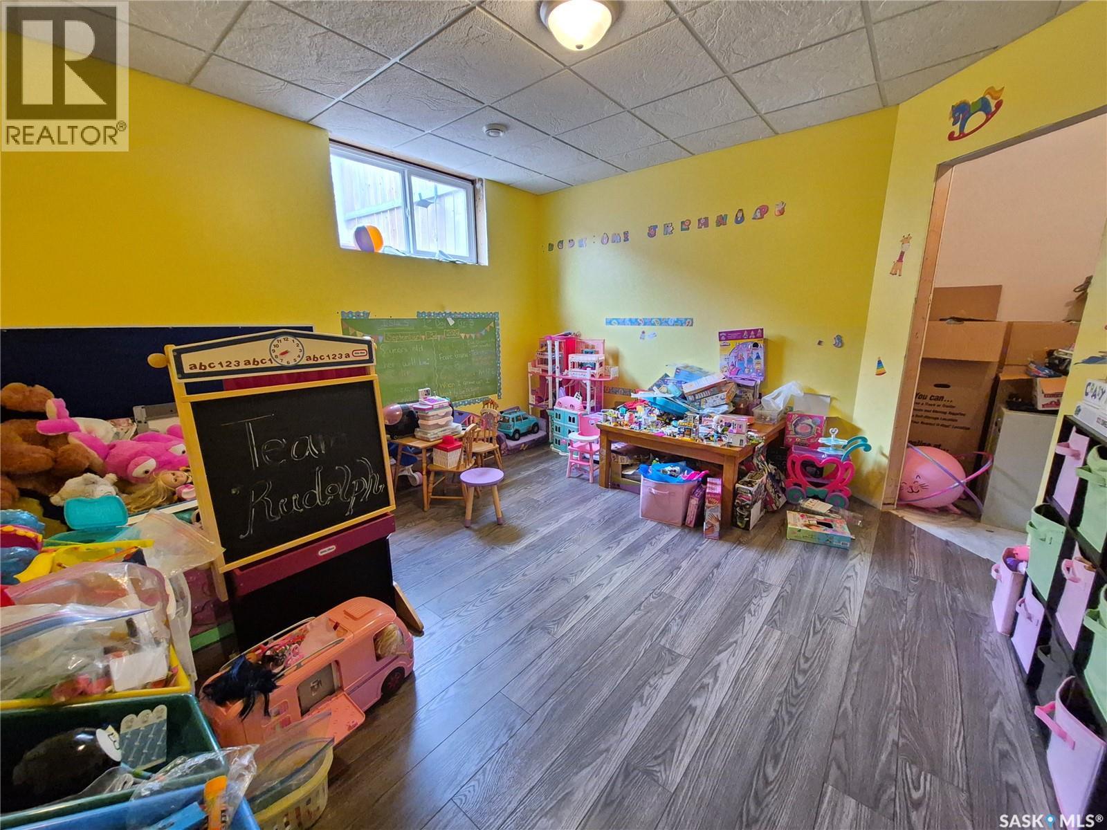 316 Frederick Street, Ogema, Saskatchewan  S0C 1Y0 - Photo 30 - SK033050