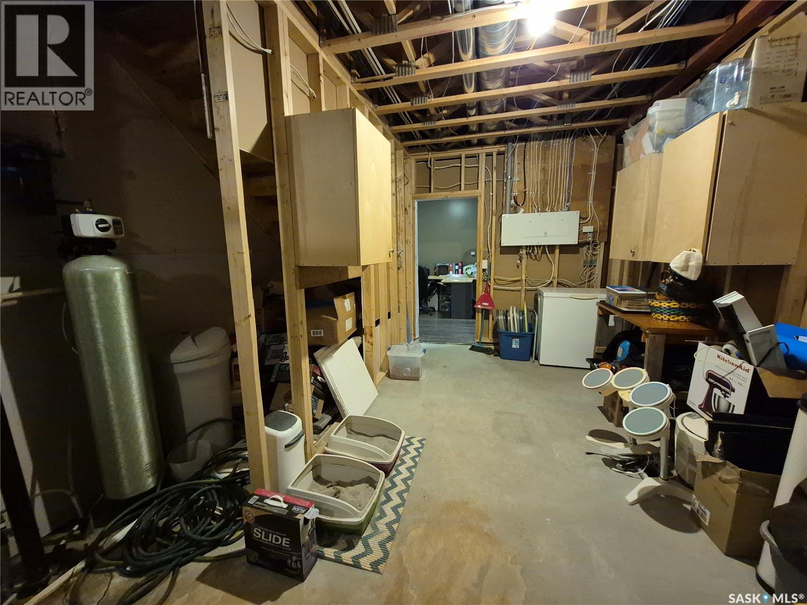 316 Frederick Street, Ogema, Saskatchewan  S0C 1Y0 - Photo 33 - SK033050