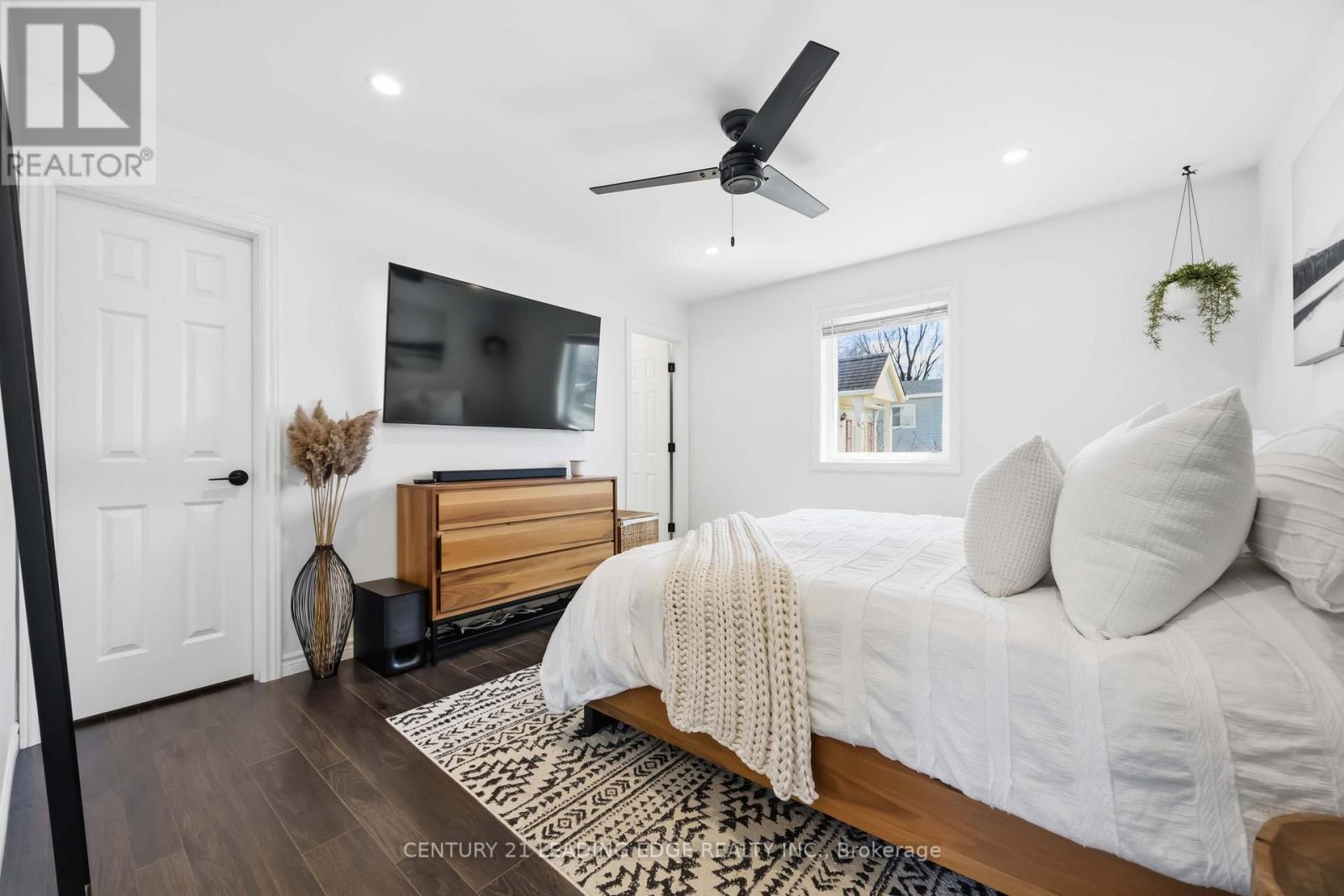 787 Third Avenue, Georgina, Ontario  L0E 1S0 - Photo 21 - N13004754