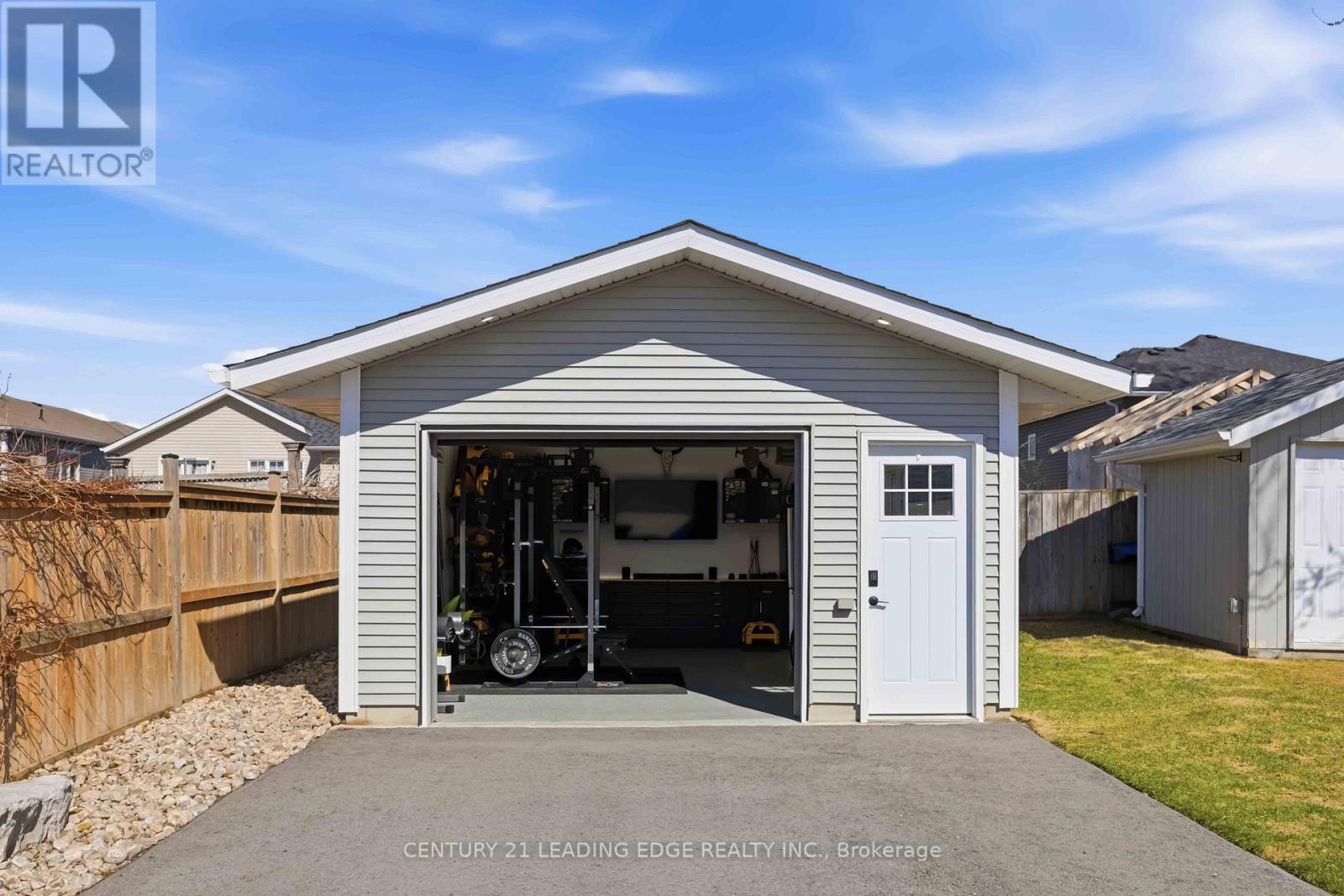 787 Third Avenue, Georgina, Ontario  L0E 1S0 - Photo 36 - N13004754