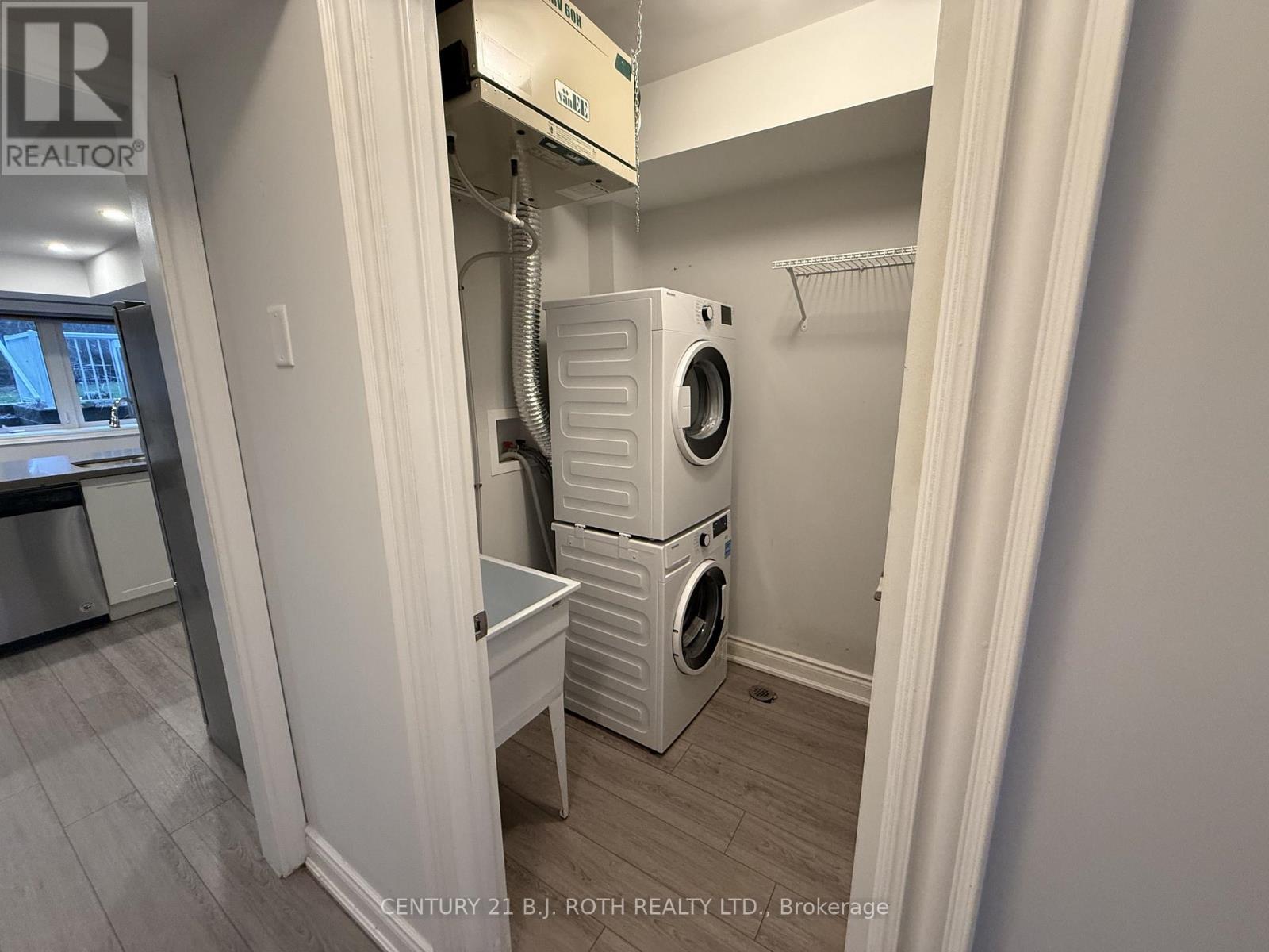 Lower Unit - 179 Patterson Road, Barrie, Ontario  L4N 4R7 - Photo 6 - S13004710