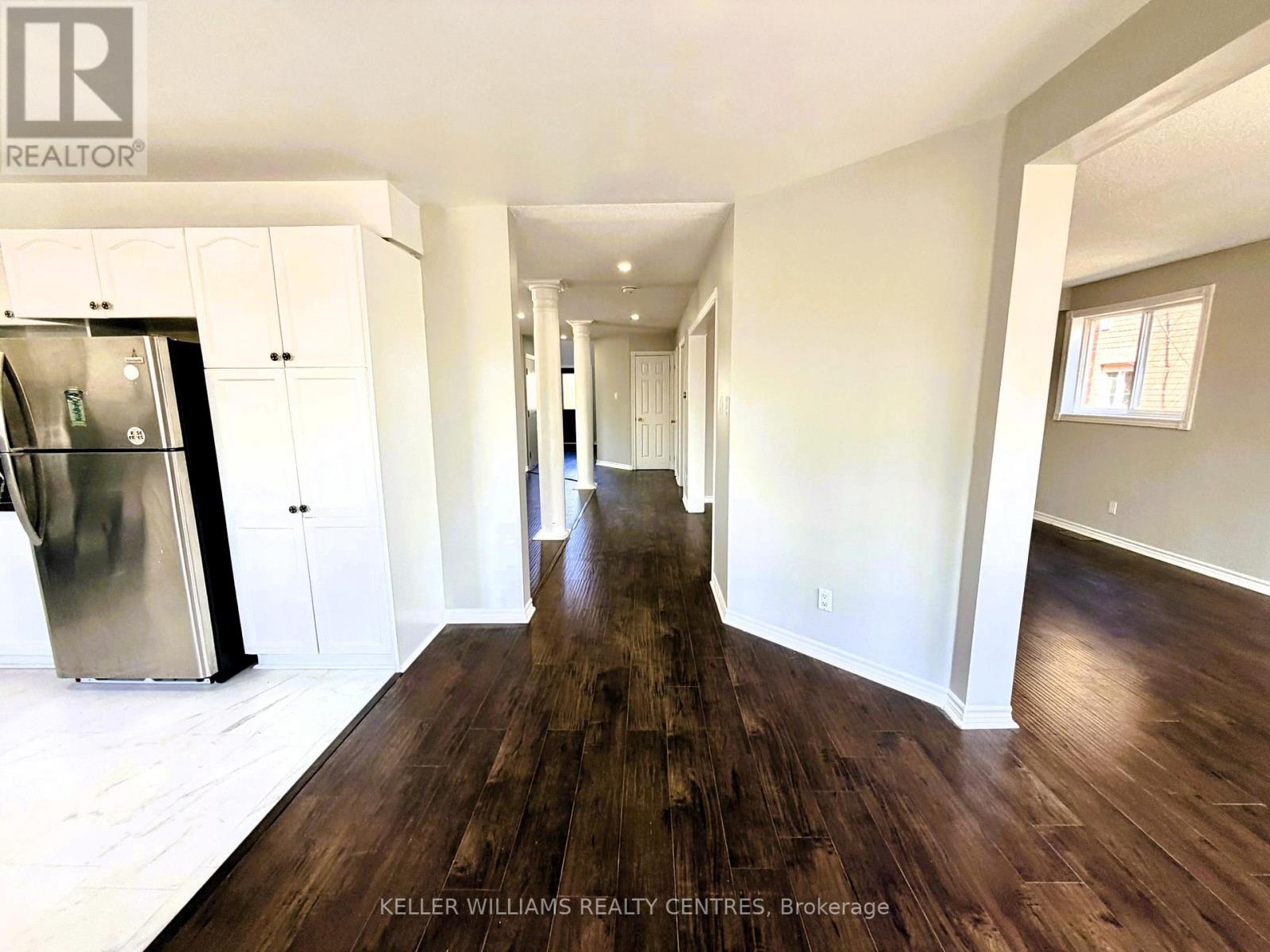 Upper - 53 Stollar Boulevard, Barrie (Little Lake), Ontario  L4M 6N3 - Photo 18 - S13004740