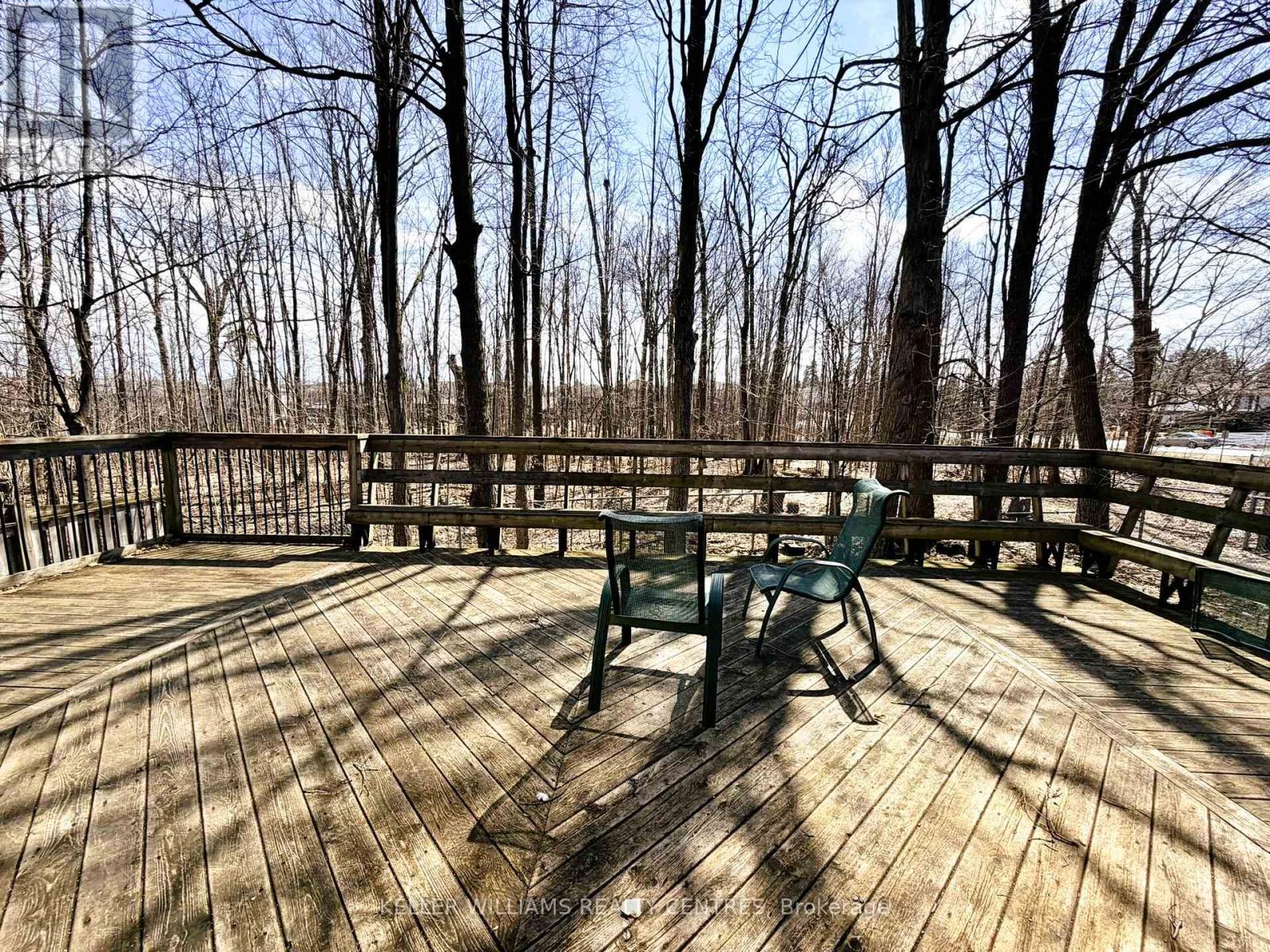 Upper - 53 Stollar Boulevard, Barrie (Little Lake), Ontario  L4M 6N3 - Photo 31 - S13004740