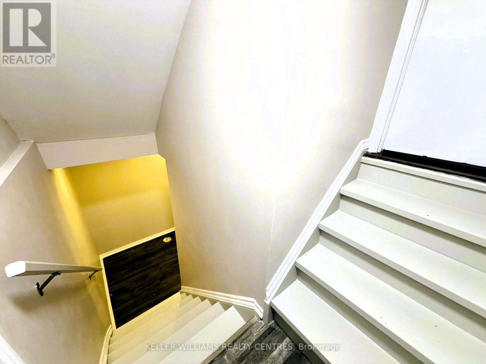 Lower - 53 Stollar Boulevard, Barrie, Ontario  L4M 6N3 - Photo 2 - S13004742