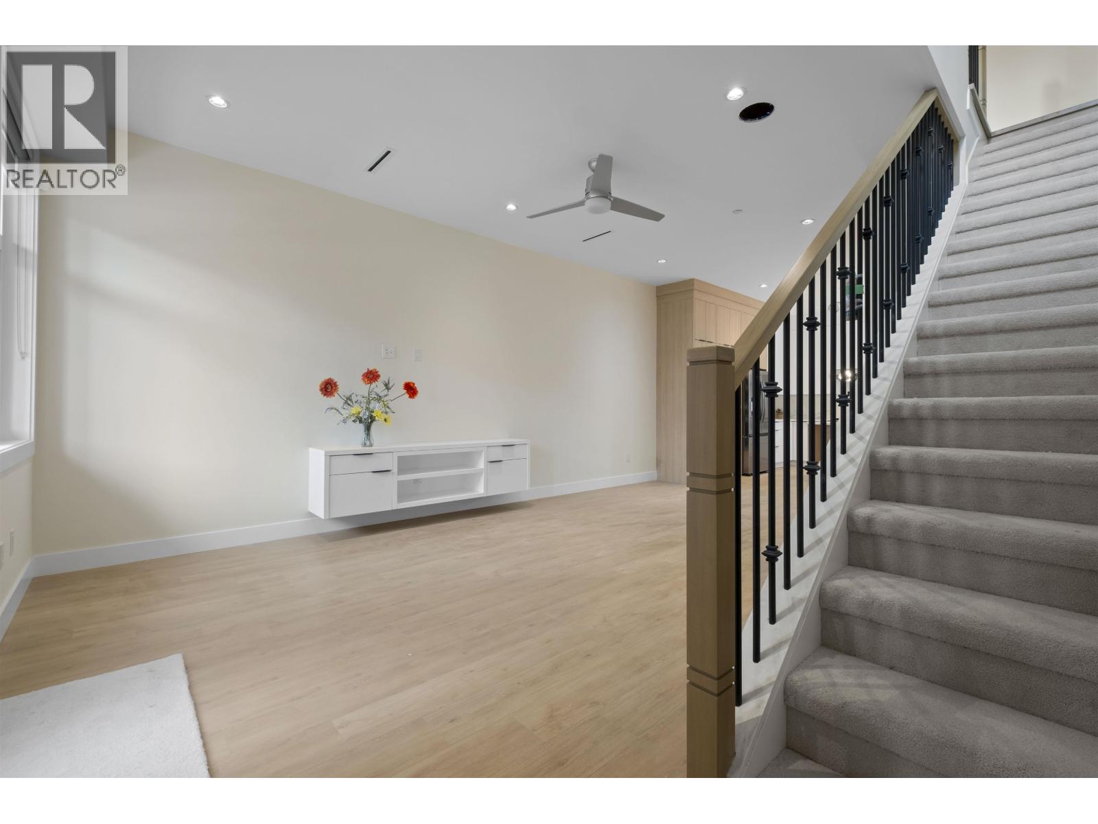 1433 Barberry Drive, Port Coquitlam, British Columbia  V3B 1G2 - Photo 10 - R3111653