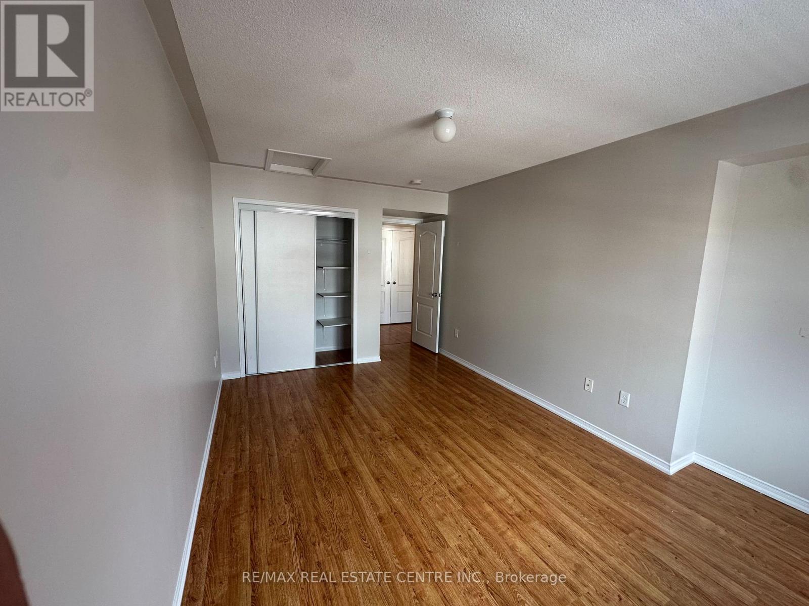 6 - 2476 Post Road, Oakville, Ontario  L6H 0K1 - Photo 10 - W13004716