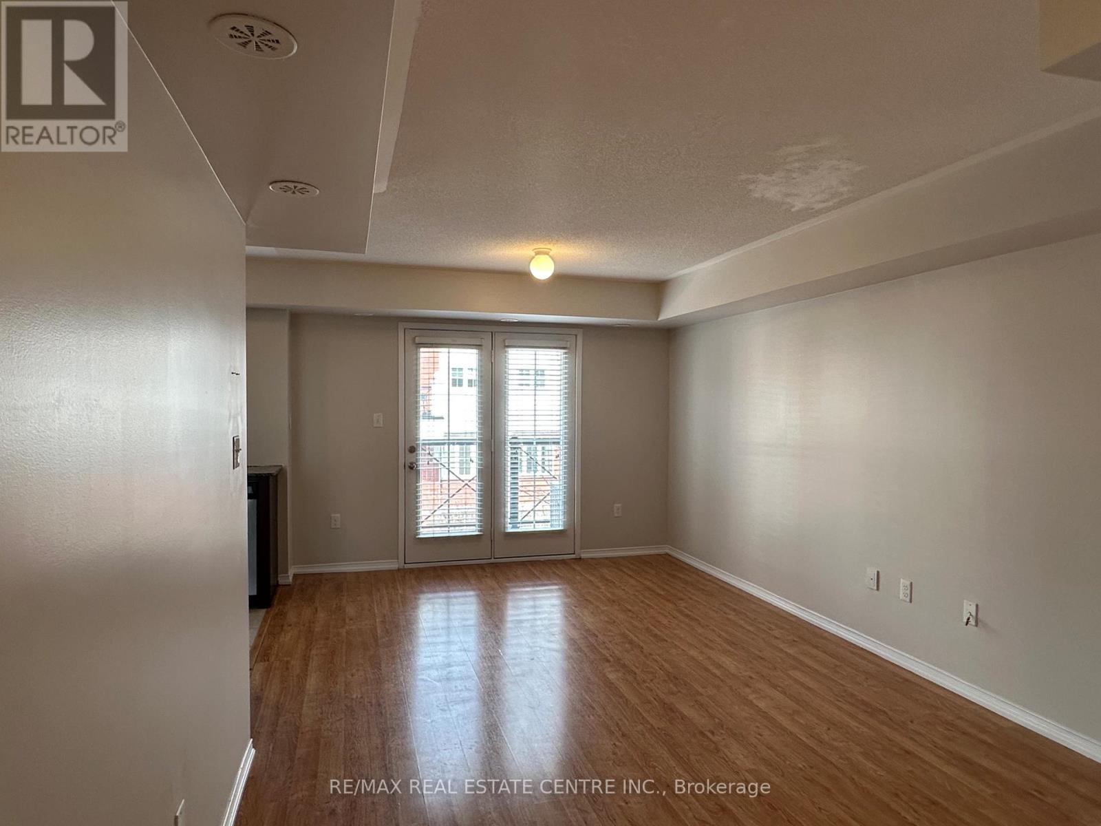 6 - 2476 Post Road, Oakville, Ontario  L6H 0K1 - Photo 4 - W13004716