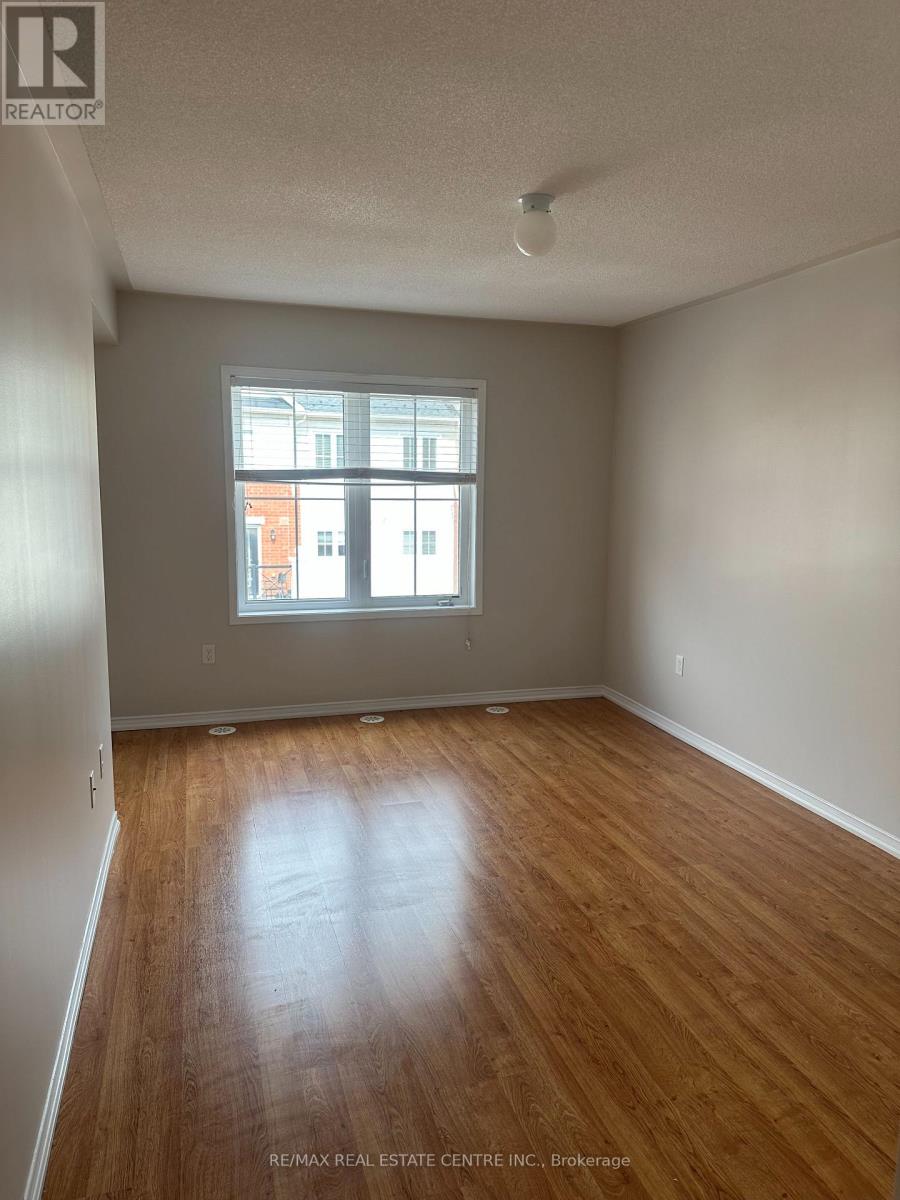 6 - 2476 Post Road, Oakville, Ontario  L6H 0K1 - Photo 5 - W13004716