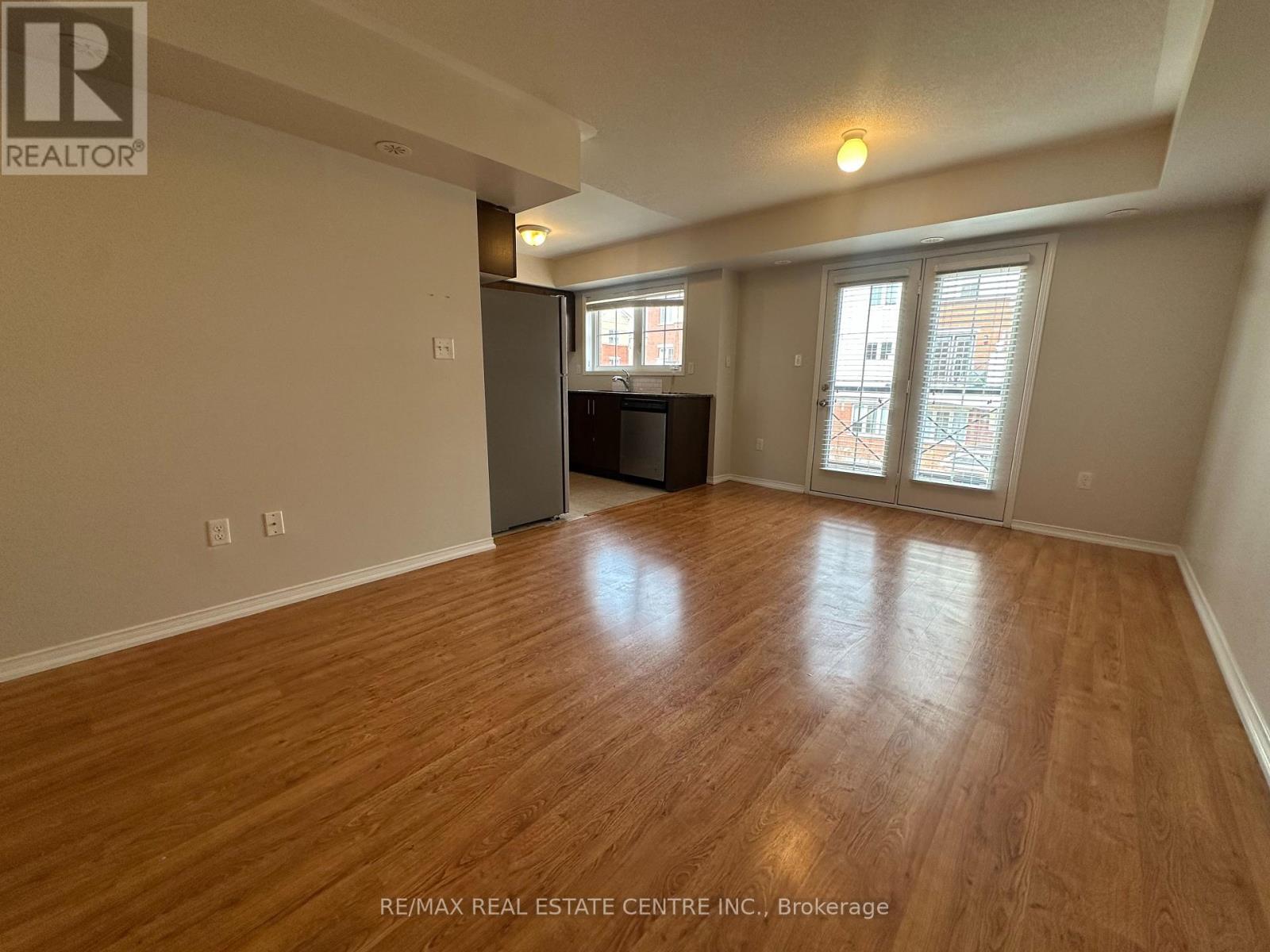 6 - 2476 Post Road, Oakville, Ontario  L6H 0K1 - Photo 6 - W13004716