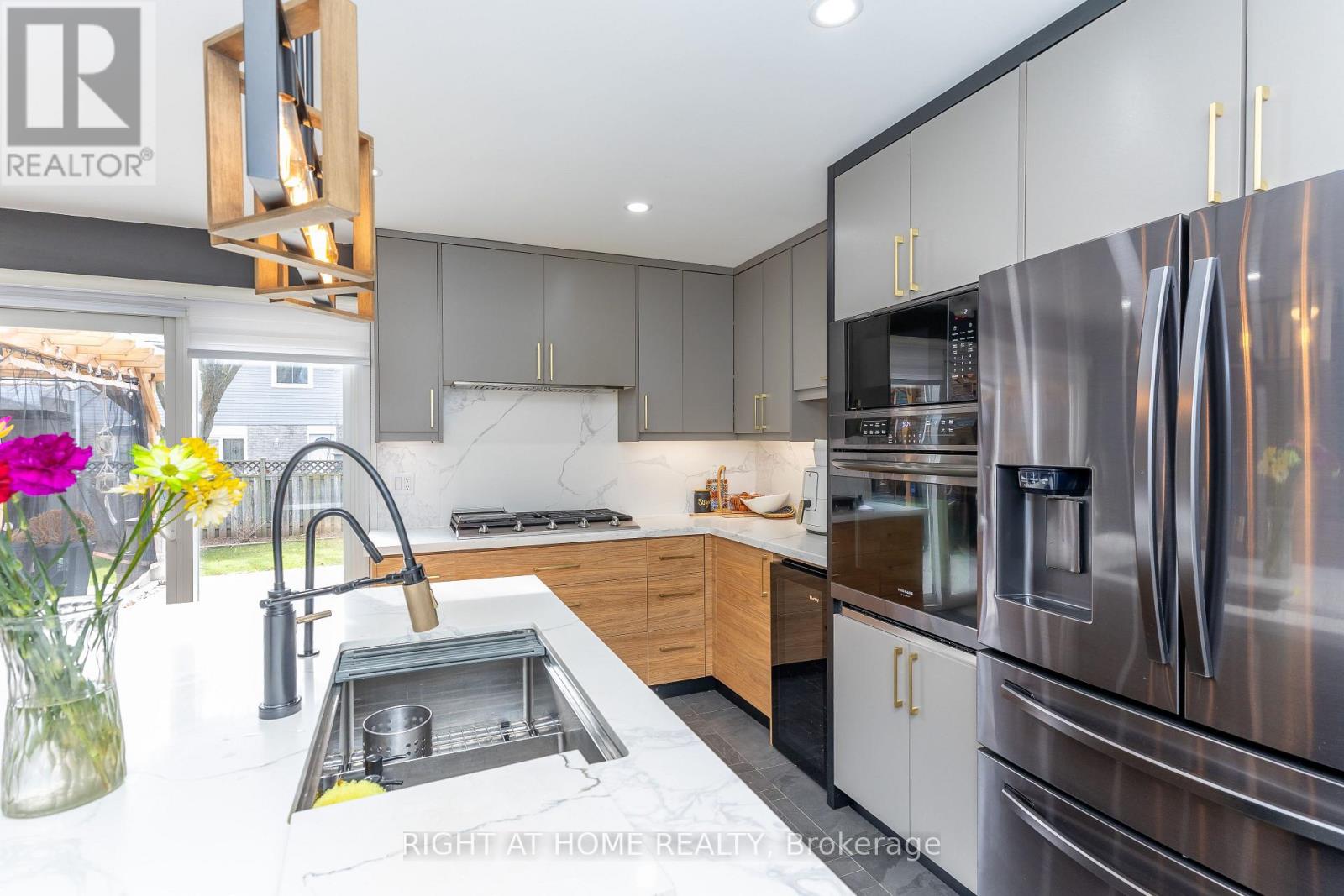 3512 Toffee Street E, Burlington, Ontario  L7M 3G3 - Photo 12 - W13004734