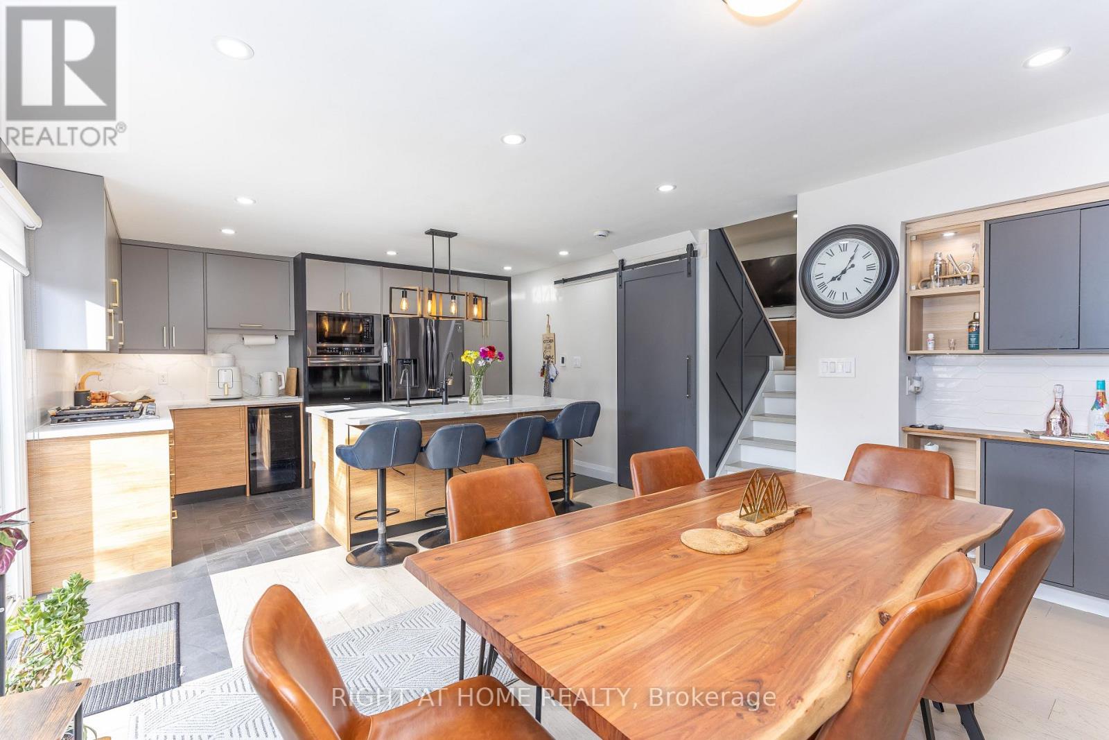 3512 Toffee Street E, Burlington, Ontario  L7M 3G3 - Photo 9 - W13004734