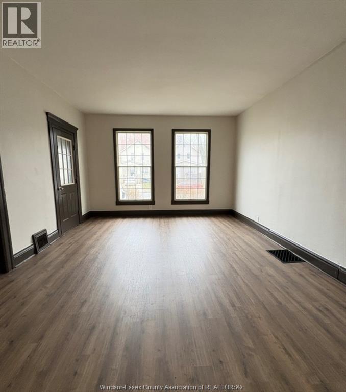 1011 Windsor Avenue, Windsor, Ontario  N9A 1K3 - Photo 2 - 26008286