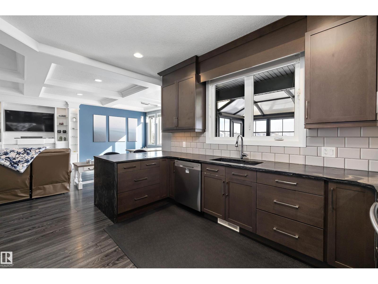 9609 106 Av, Morinville, Alberta  T8R 2N5 - Photo 15 - E4481347