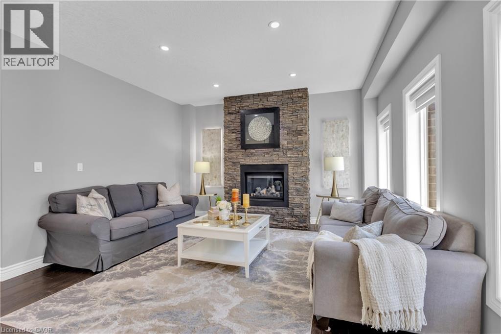 515 St Moritz Avenue, Waterloo, Ontario  N2T 0B3 - Photo 18 - 40820017