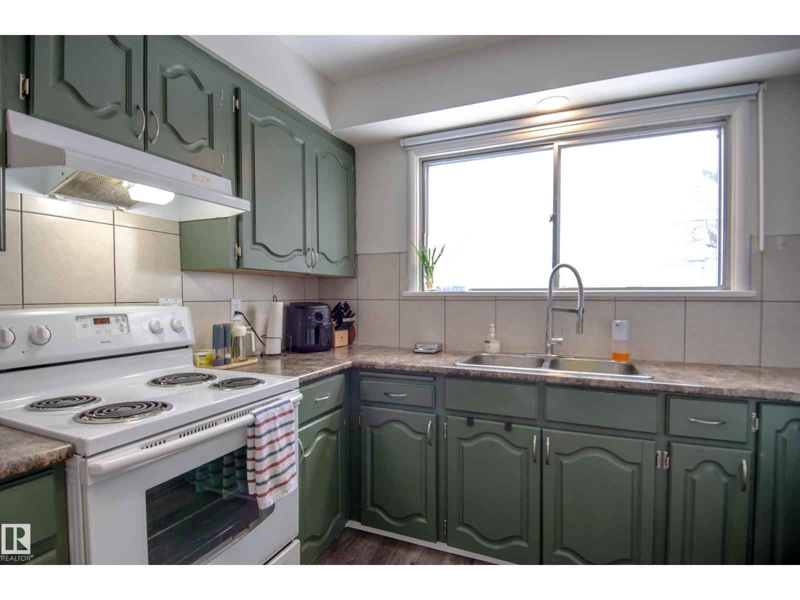 12904 90 St Nw, Edmonton, Alberta  T5E 3L8 - Photo 7 - E4482481