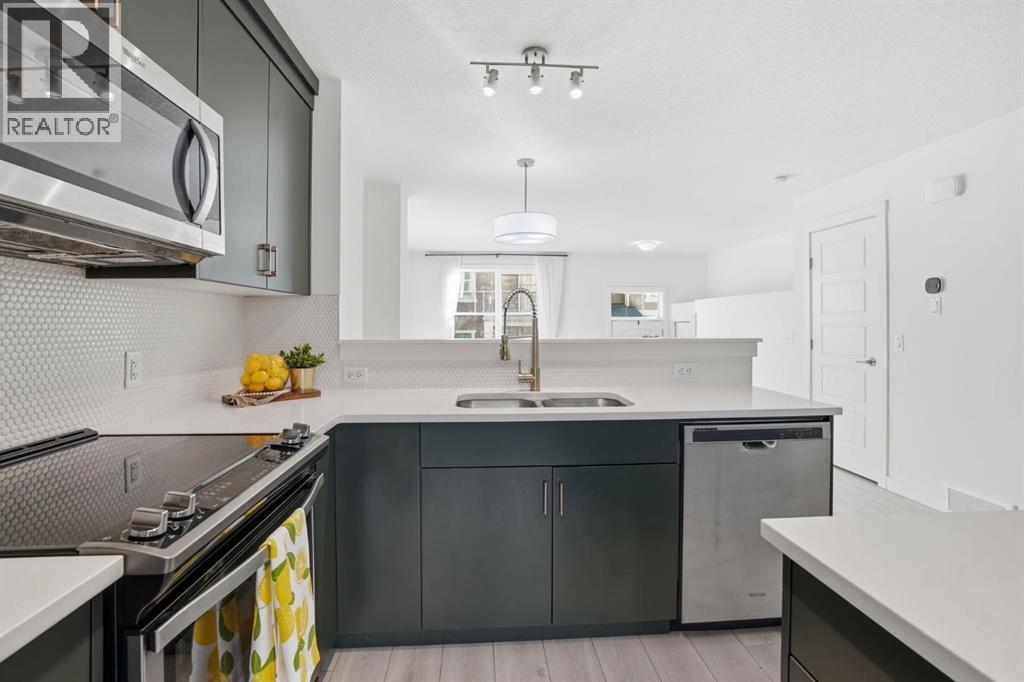 812 Cranbrook Walk Se, Calgary, Alberta  T3M 2V5 - Photo 17 - A2298479