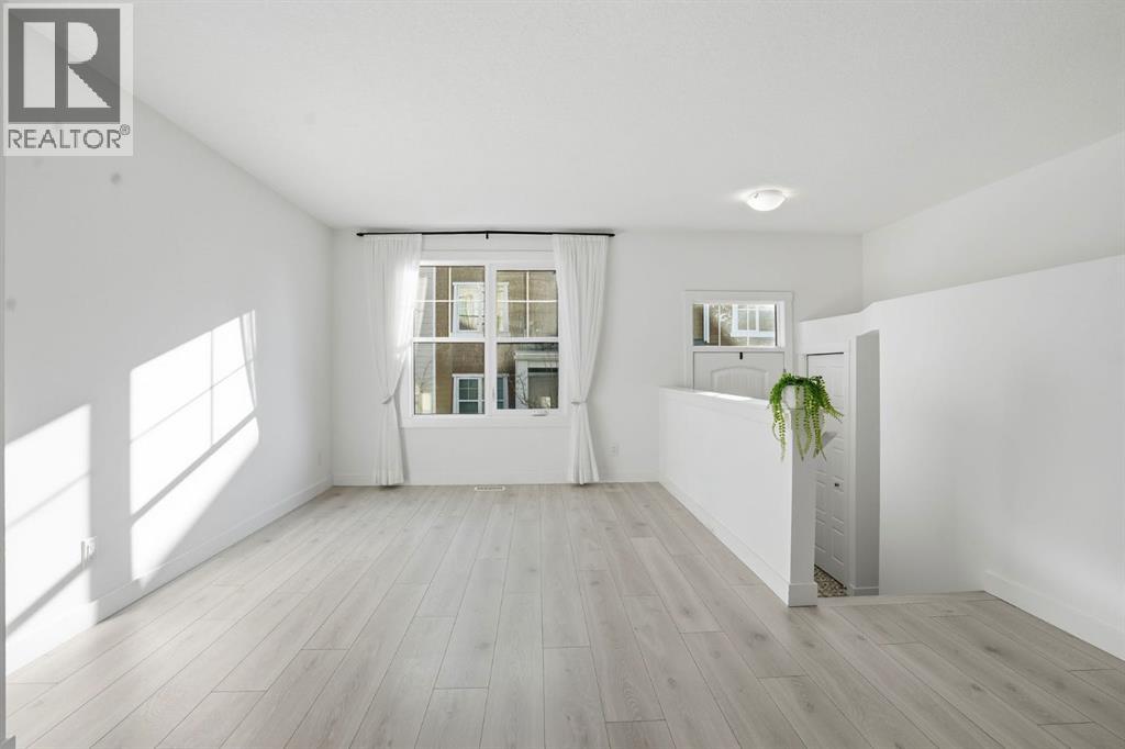 812 Cranbrook Walk Se, Calgary, Alberta  T3M 2V5 - Photo 10 - A2298479