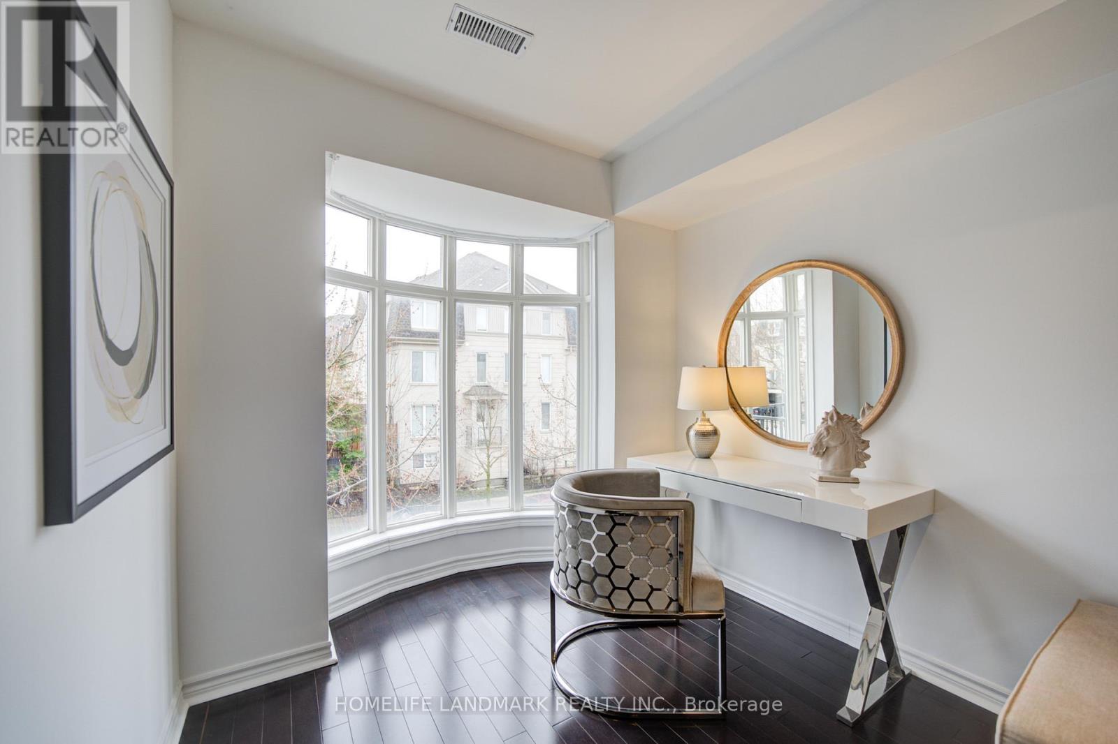 11 Humphrey Gate, Toronto, Ontario  M3C 4B8 - Photo 13 - C13004352