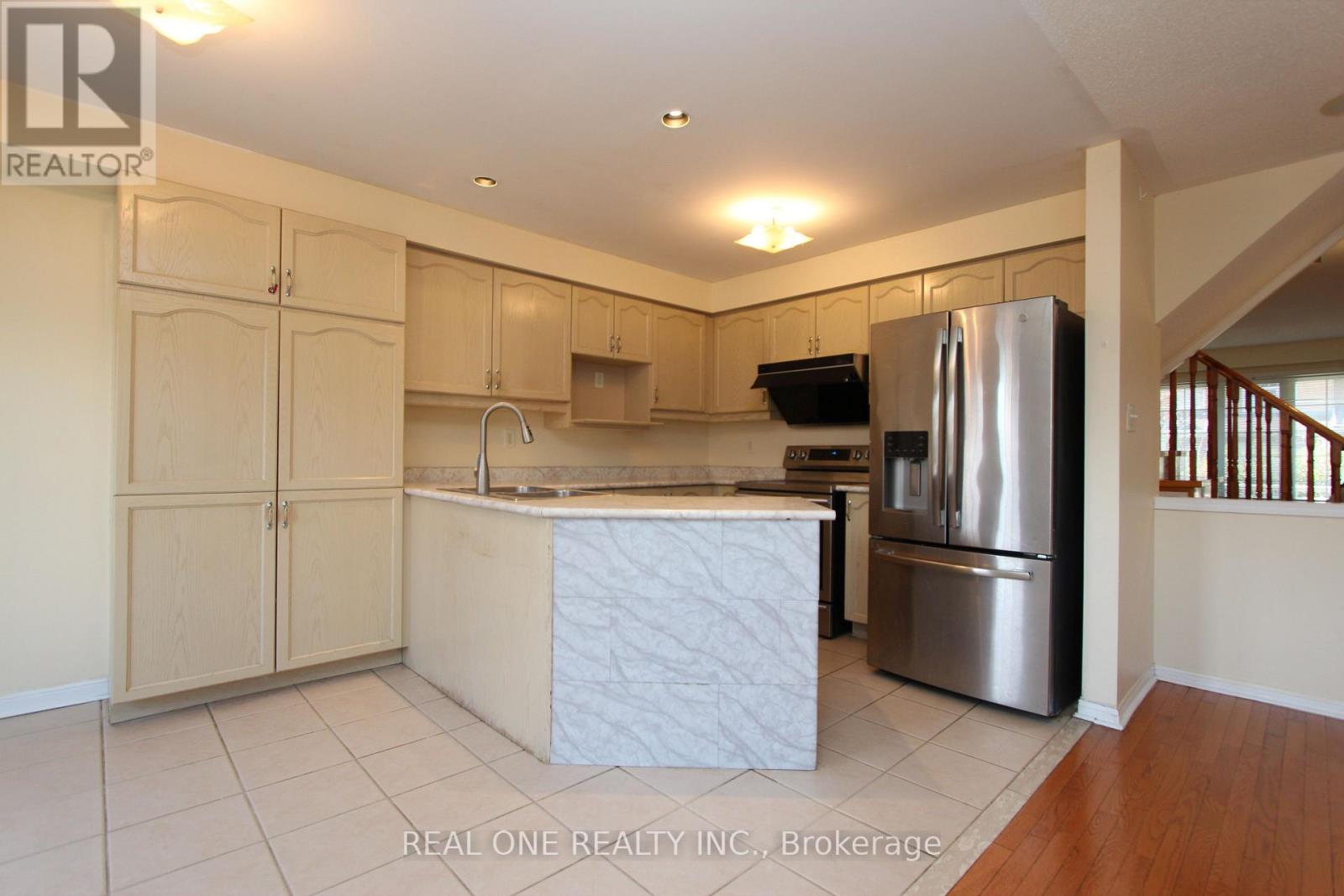 749 Bur Oak Avenue, Markham, Ontario  L6E 1C3 - Photo 6 - N13004682