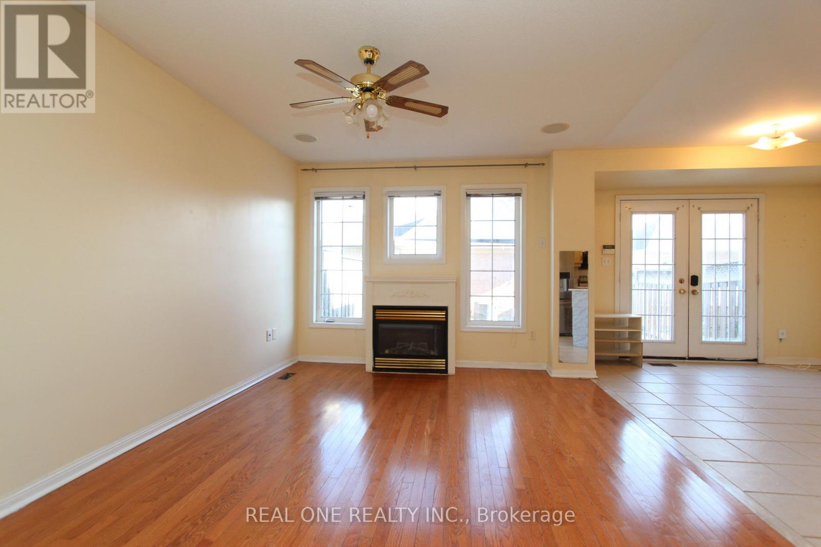 749 Bur Oak Avenue, Markham, Ontario  L6E 1C3 - Photo 3 - N13004682