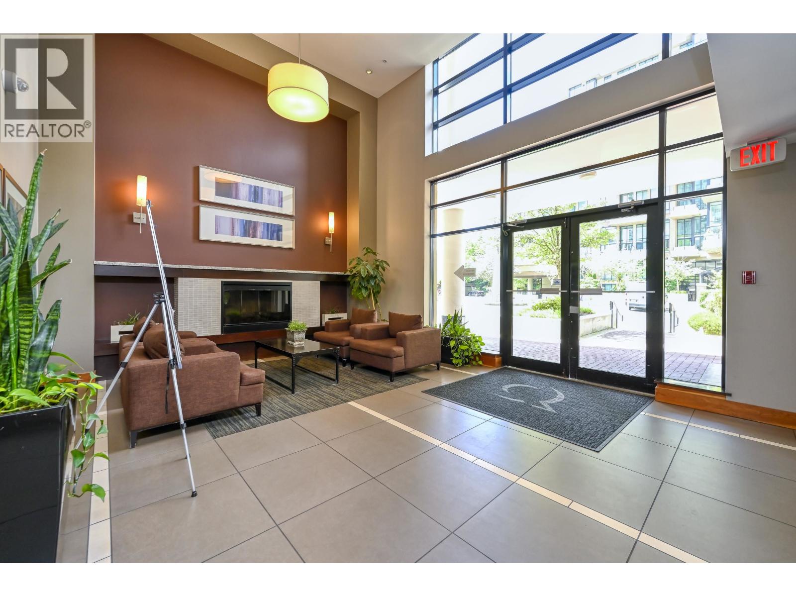 1307 1 Renaissance Square, New Westminster, British Columbia  V3M 0B6 - Photo 21 - R3112189