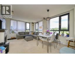 1307 1 RENAISSANCE SQUARE, New Westminster, British Columbia