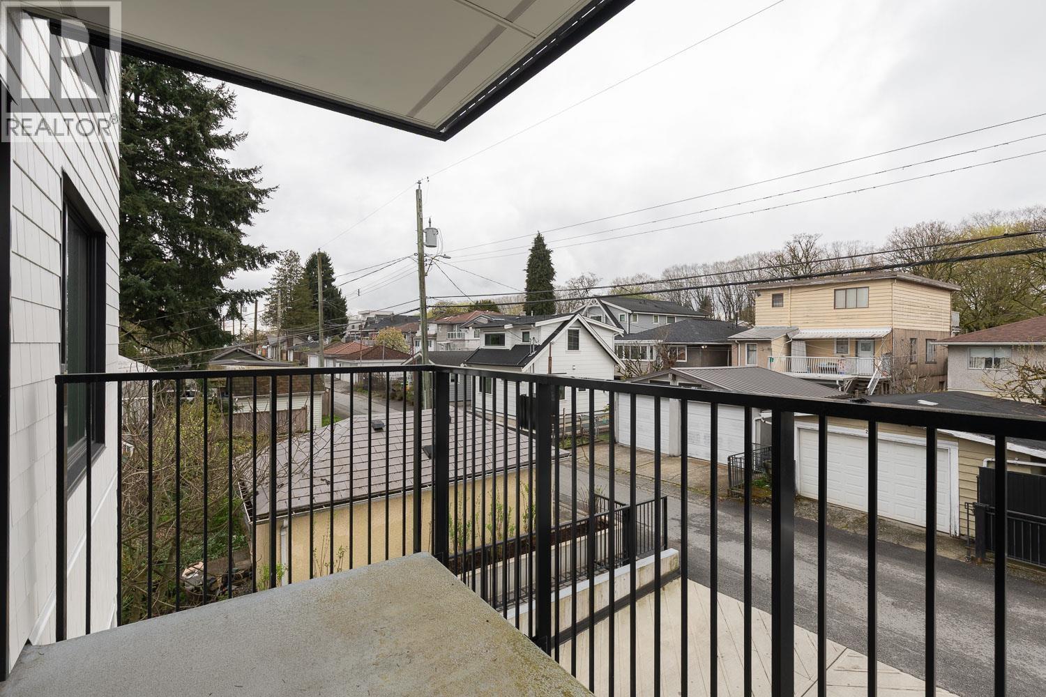 210 2235 E Broadway, Vancouver, British Columbia  V5N 0J5 - Photo 19 - R3112198