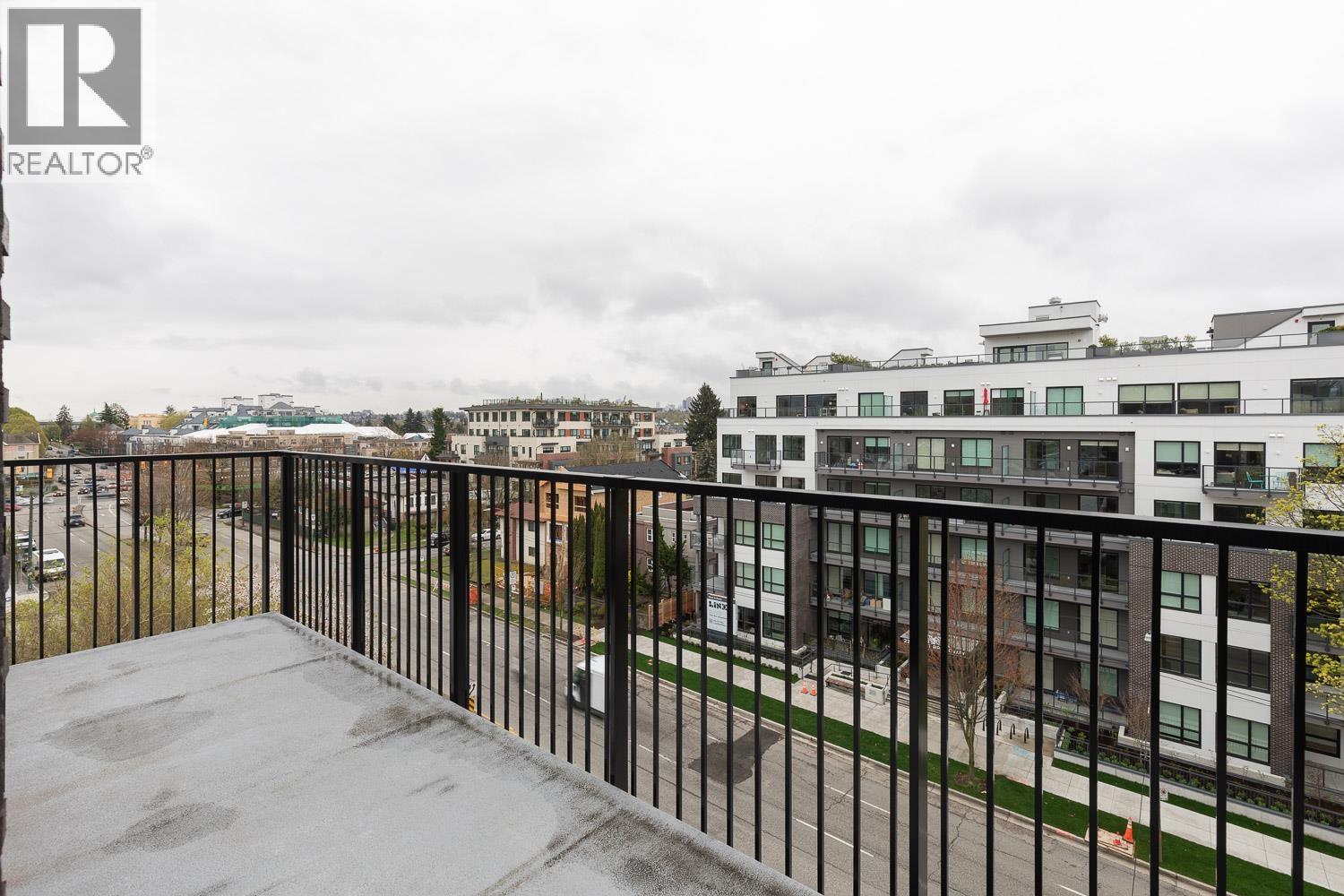 602 2235 E Broadway, Vancouver, British Columbia  V5N 0J5 - Photo 17 - R3112203