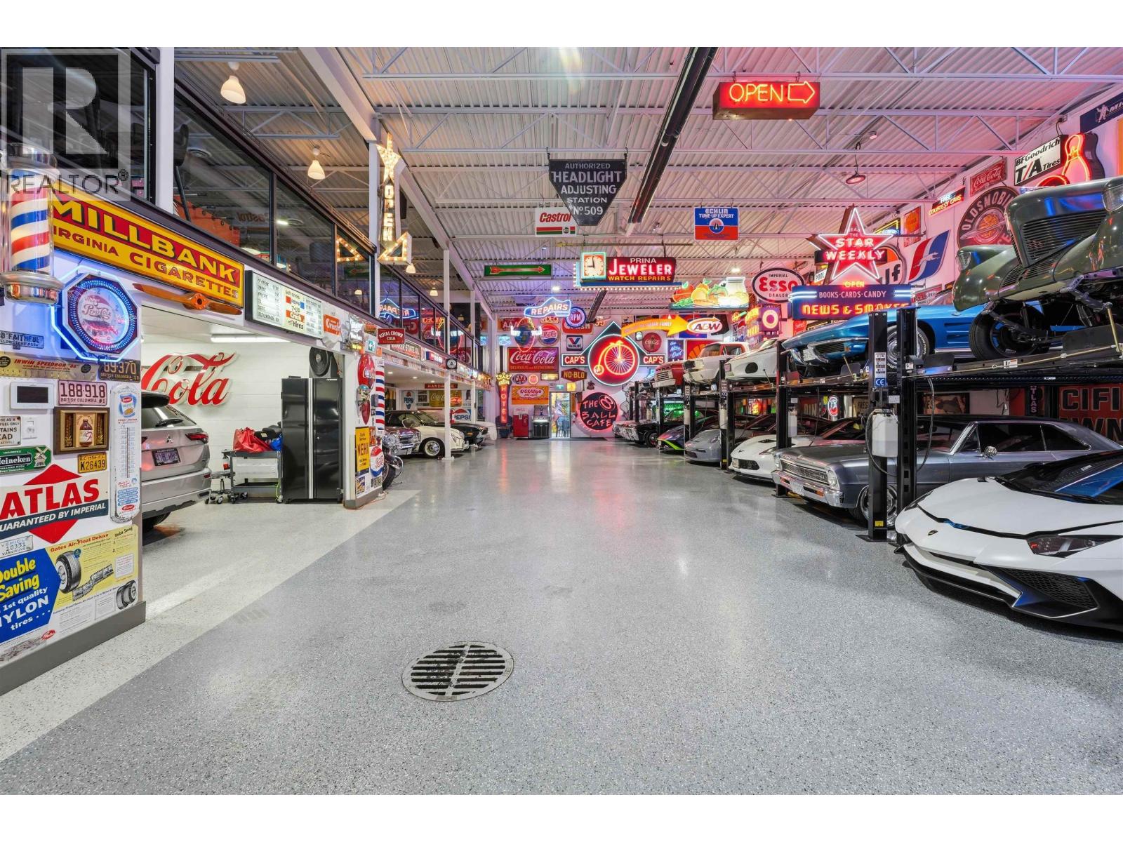 935 Sherwood Avenue, Coquitlam, British Columbia  V3K 1A9 - Photo 2 - C8077921