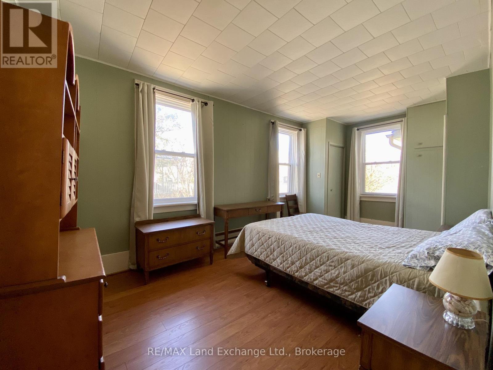 656 Market Street, Saugeen Shores, Ontario  N0H 2C0 - Photo 14 - X13004784