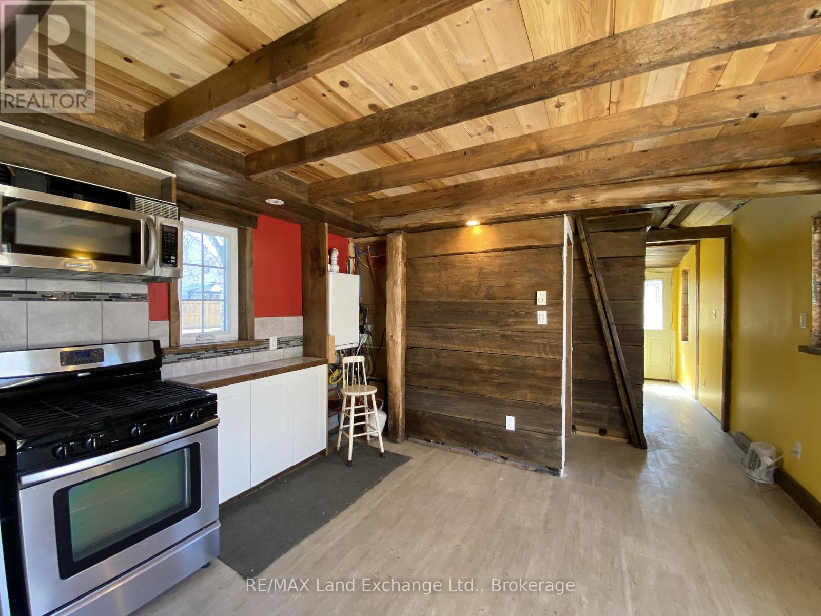 656 Market Street, Saugeen Shores, Ontario  N0H 2C0 - Photo 30 - X13004784