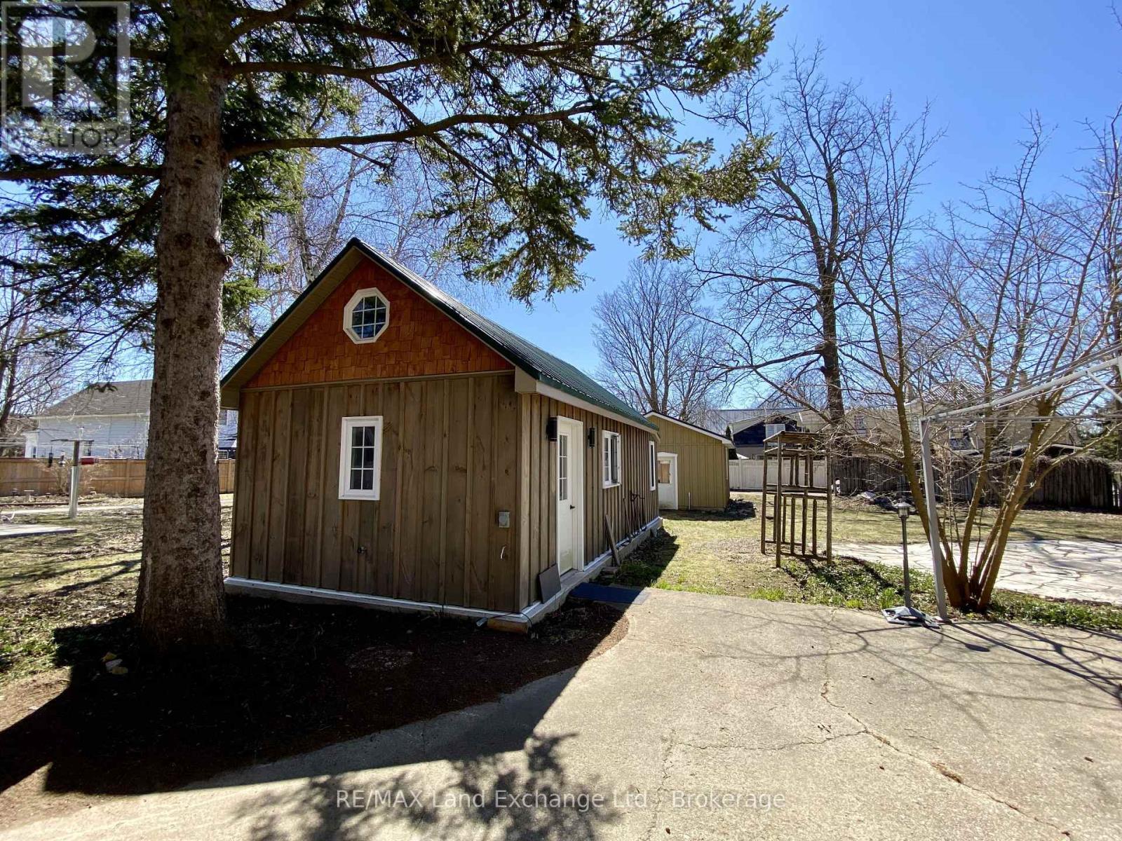 656 Market Street, Saugeen Shores, Ontario  N0H 2C0 - Photo 39 - X13004784