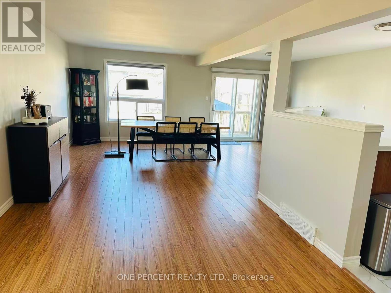 18 Bellrock Crescent, London East, Ontario  N5V 4X3 - Photo 4 - X13004772