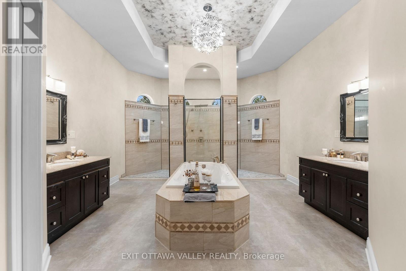 740 Walford Road, Laurentian Valley, Ontario  K8A 6W5 - Photo 24 - X13004766