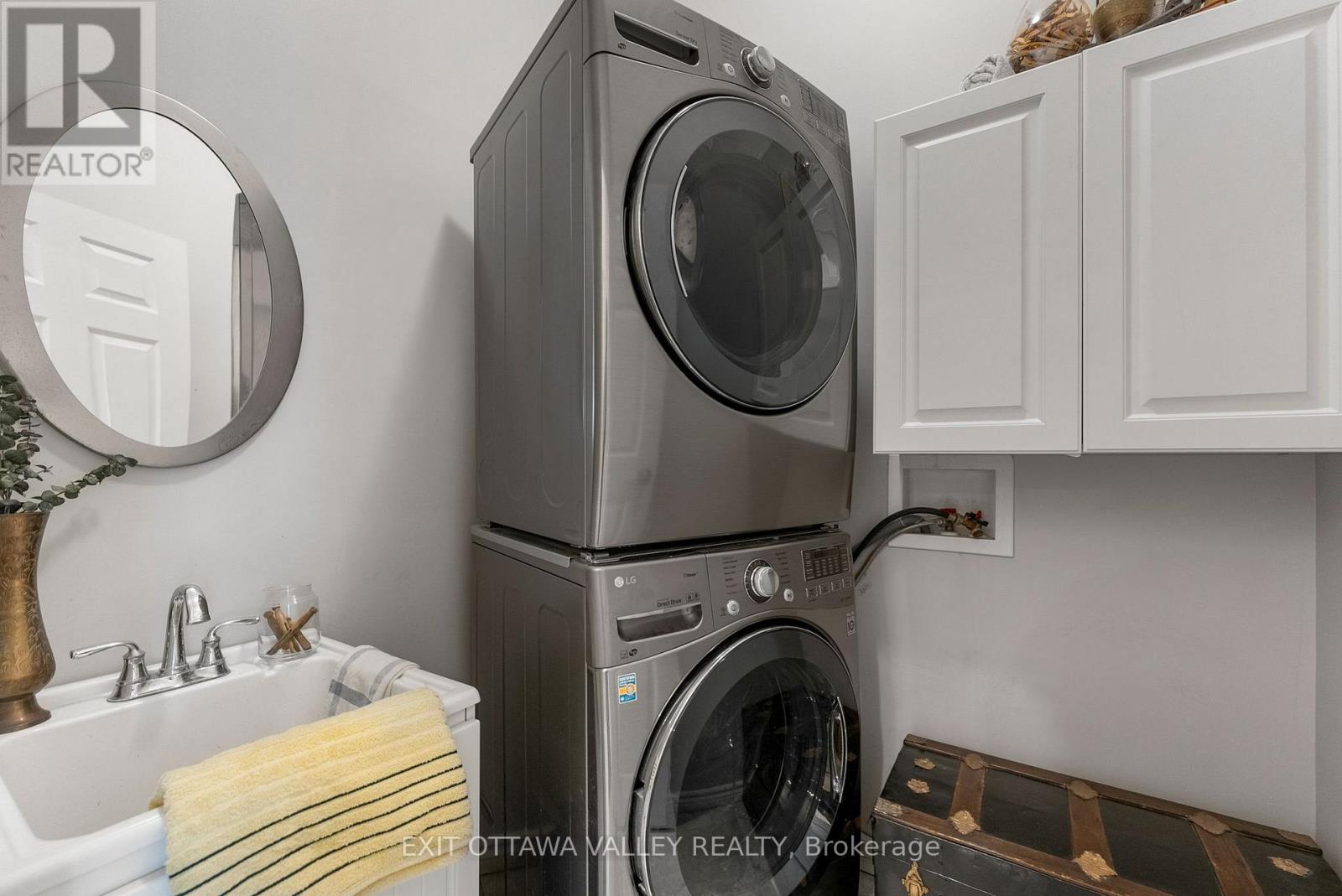 740 Walford Road, Laurentian Valley, Ontario  K8A 6W5 - Photo 36 - X13004766