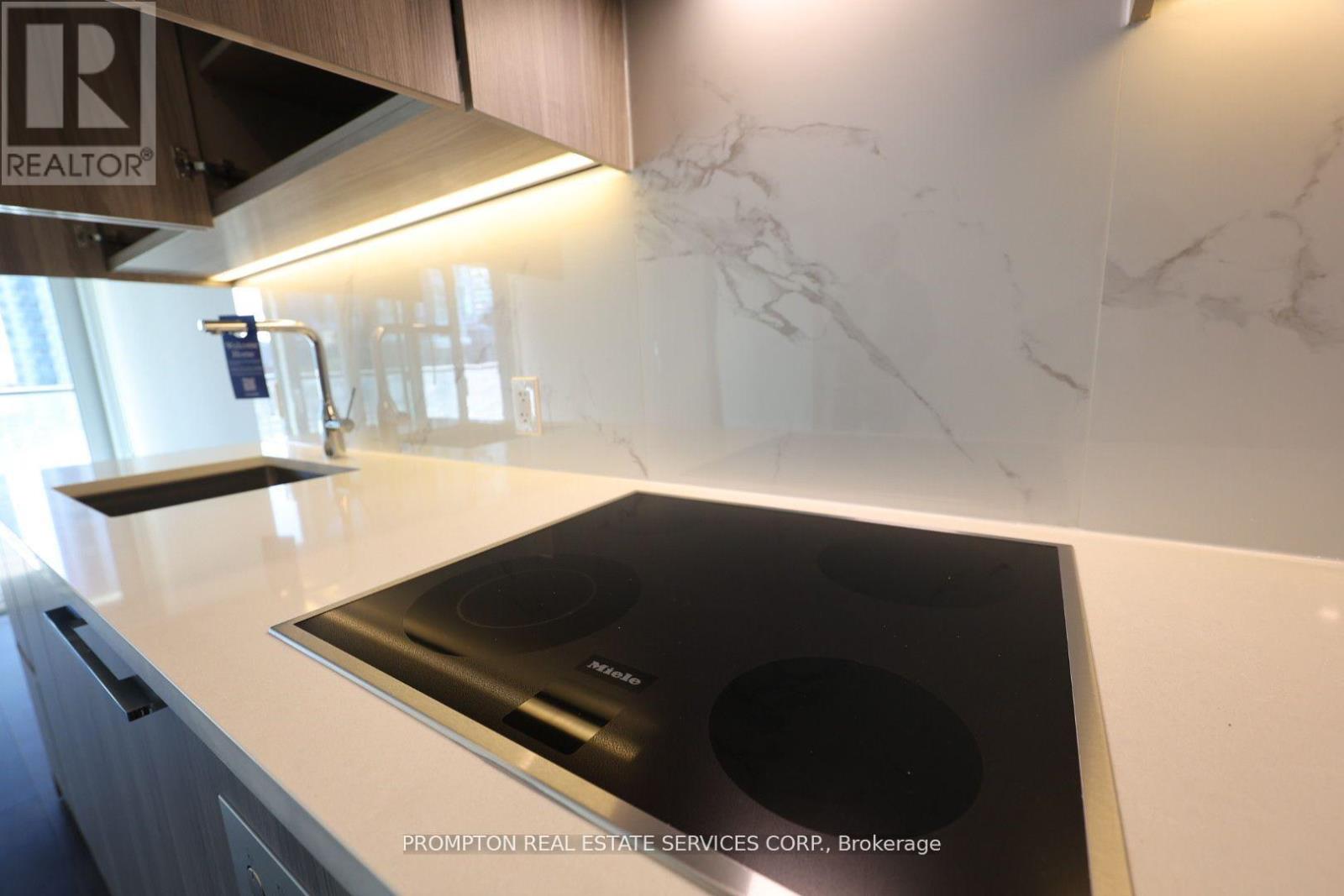 536 - 1 Concord Cityplace Way, Toronto, Ontario M5V 0X3 - Photo 14 - C13004760